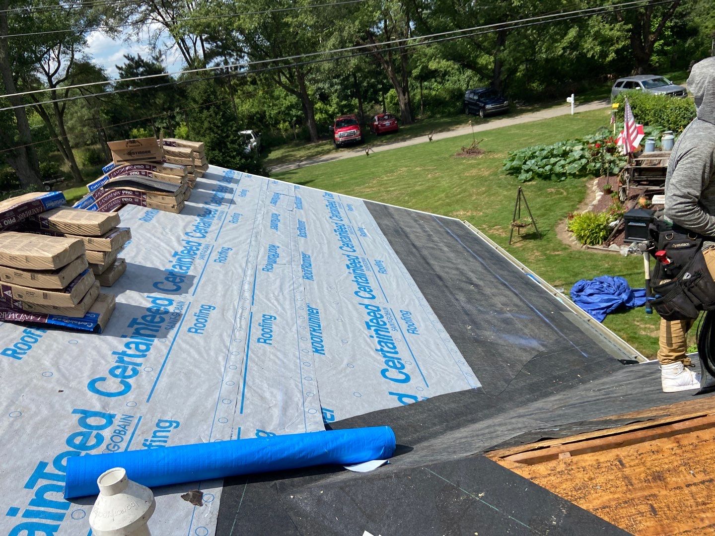Roof Replacement using CertainTeed Landmark by 180 Contractors