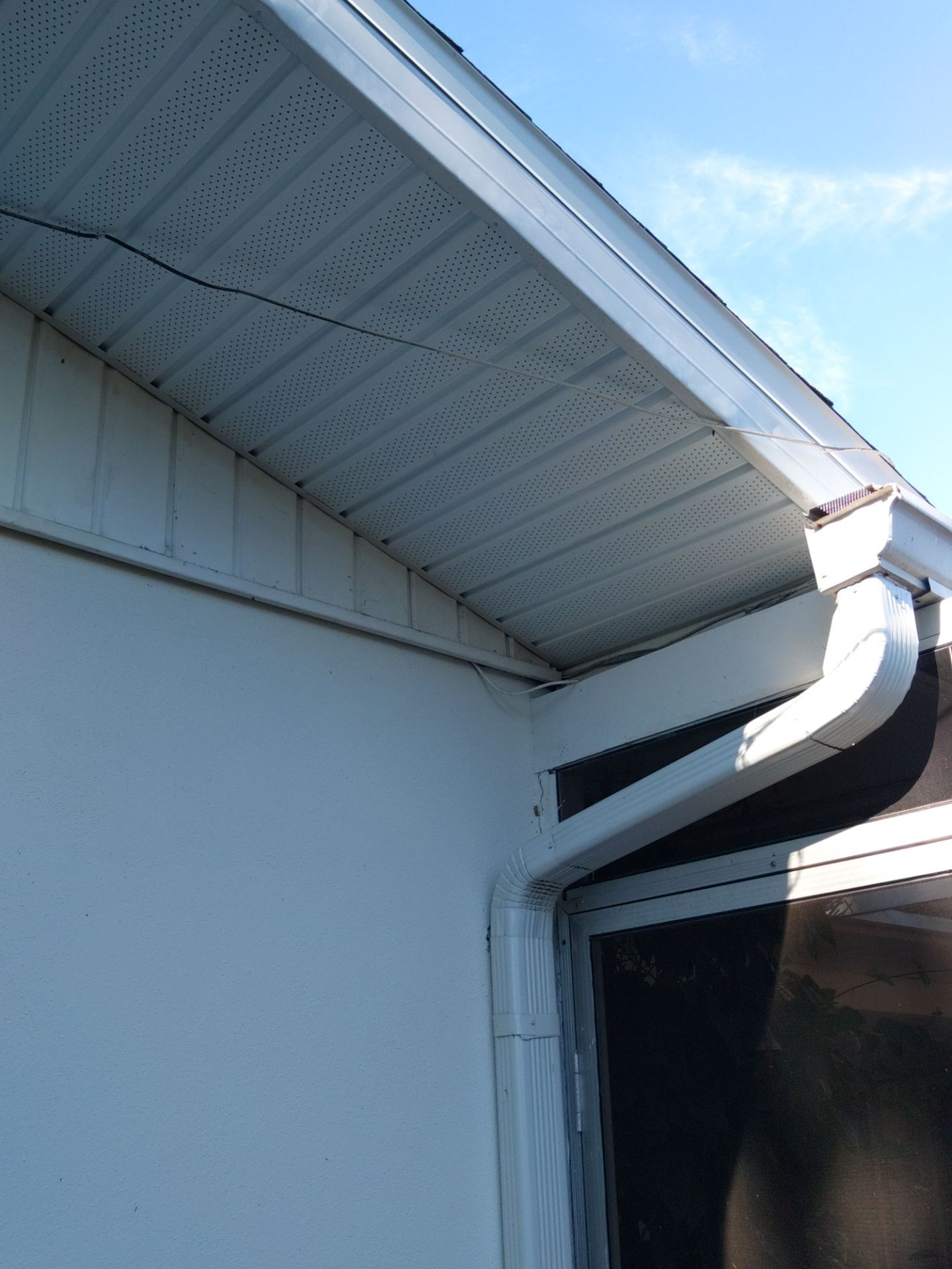 Soffit White Vinyl Installation FL by Gutter Professors