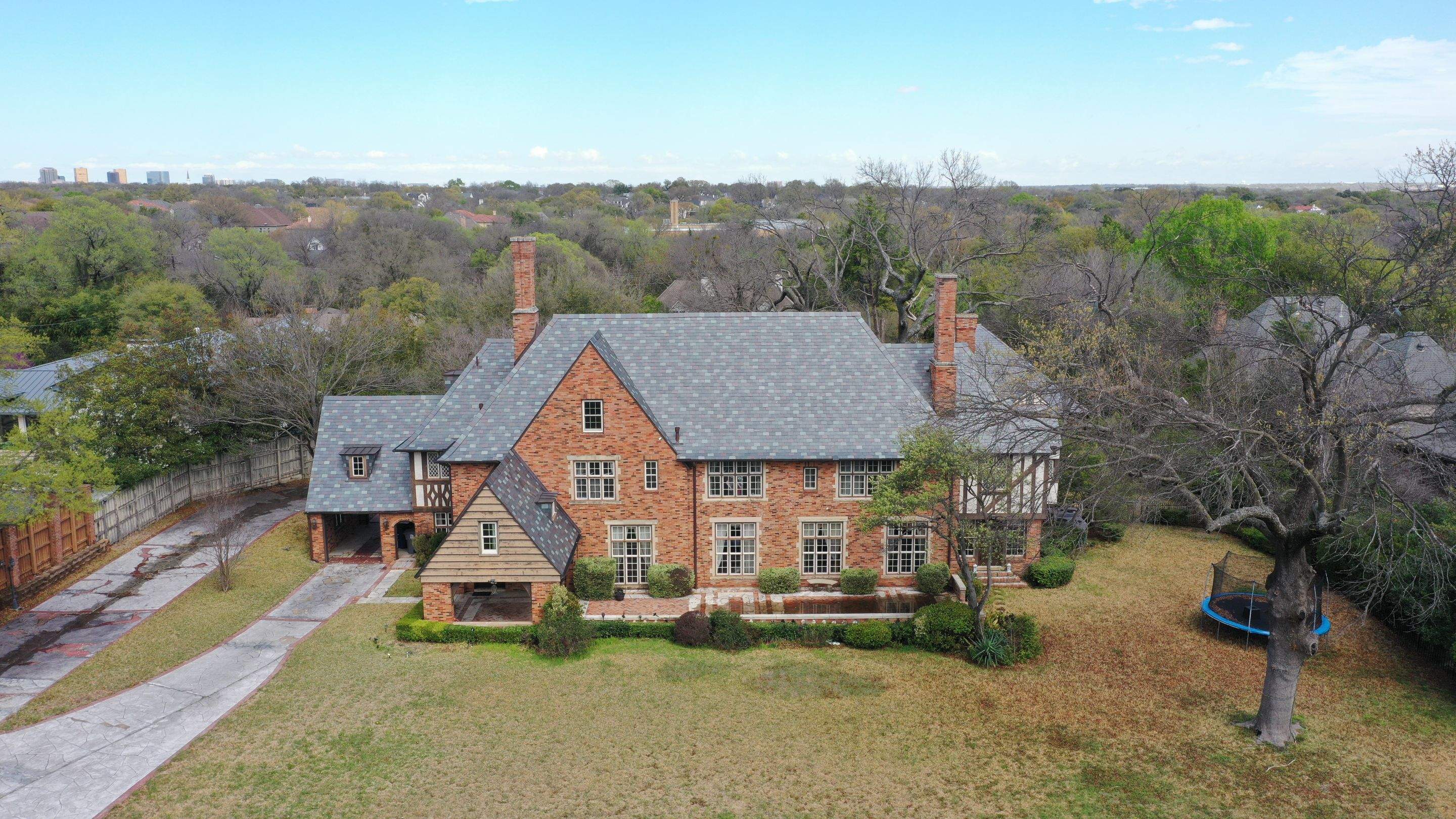 White Rock Roofing featured photo.