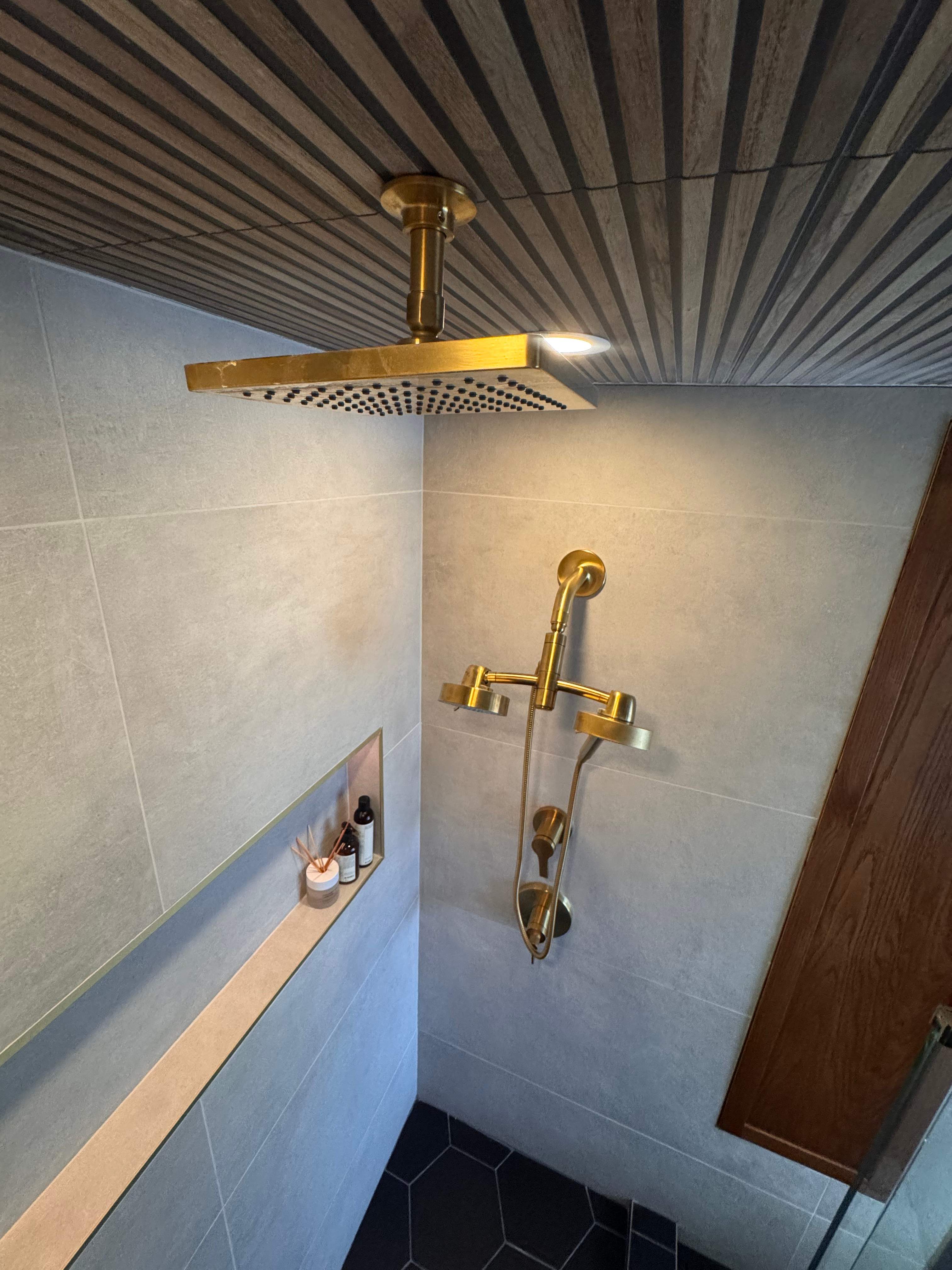 Master bathroom renovation by Prudencio