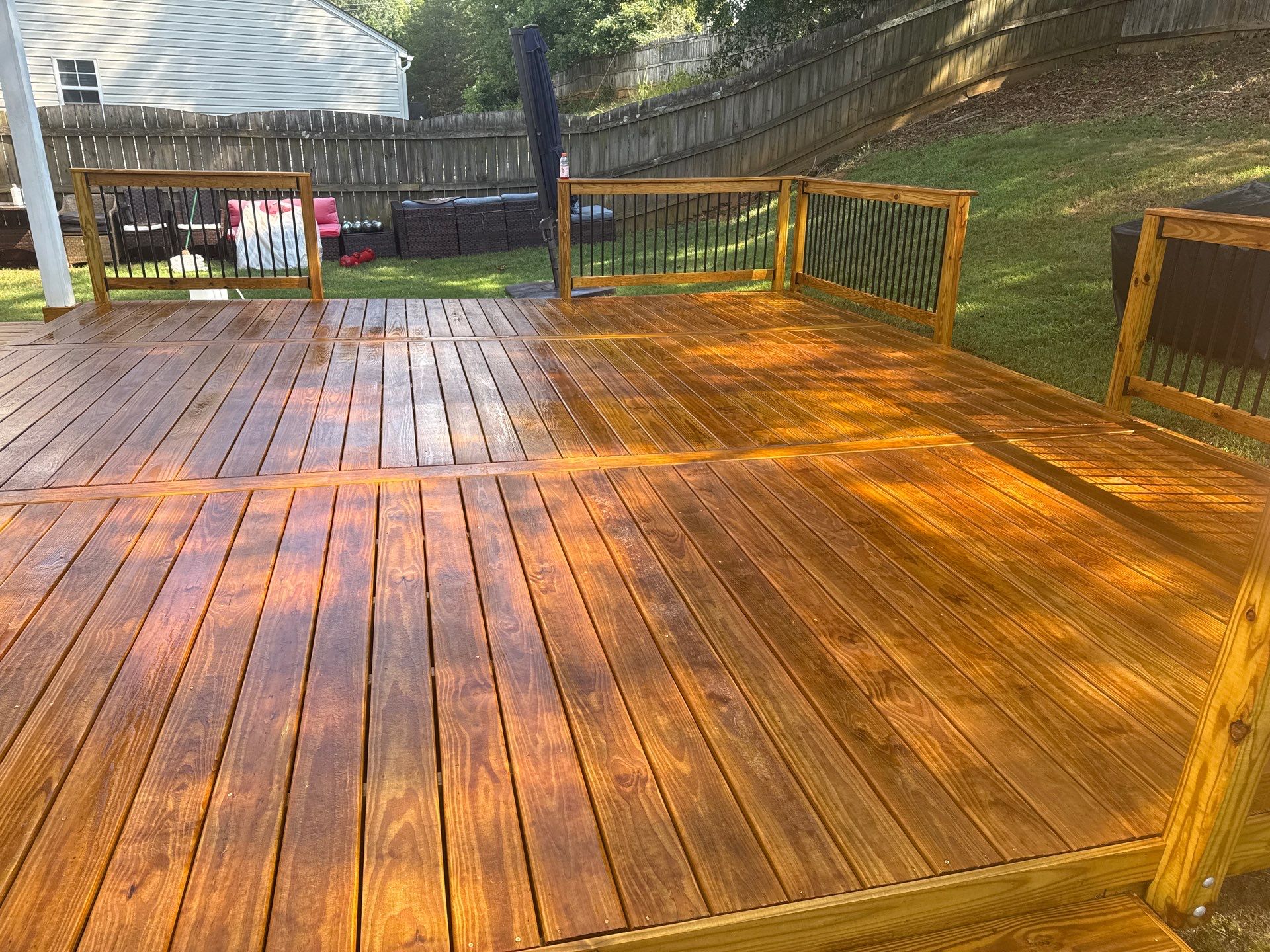 Wood Deck using Wood Sealant by DuraSeal