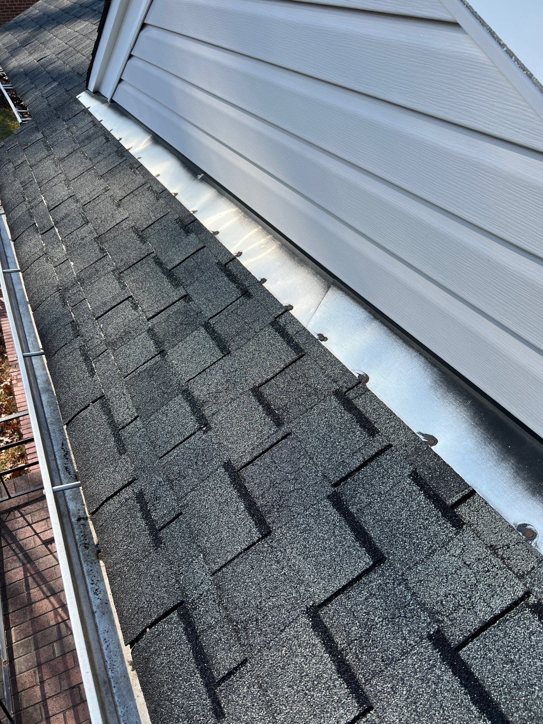 Annandale: CertainTeed Landmark Pro Designer Shingles in Max Def Charcoal Black by RM Banning, Inc.