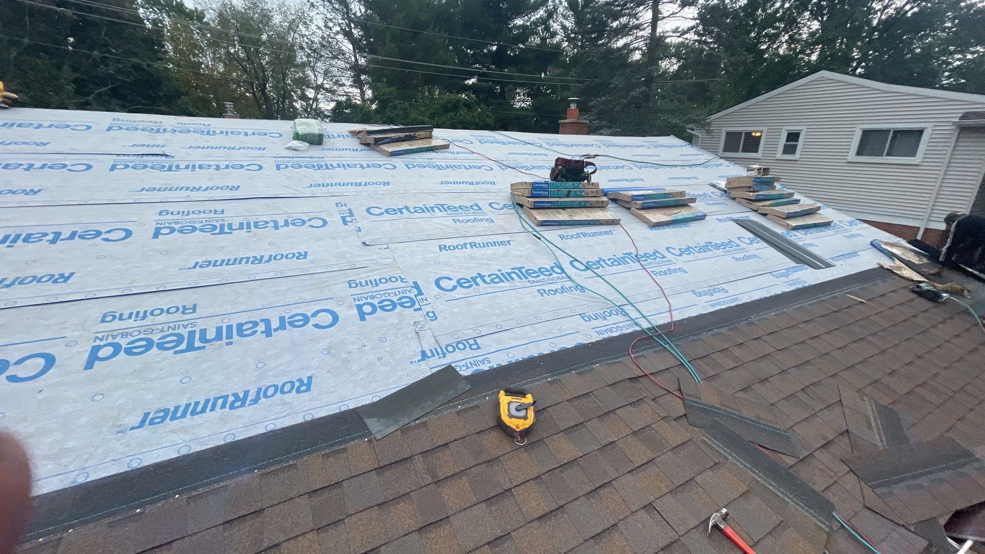 Roof Replacement using CertainTeed Landmark by 180 Contractors