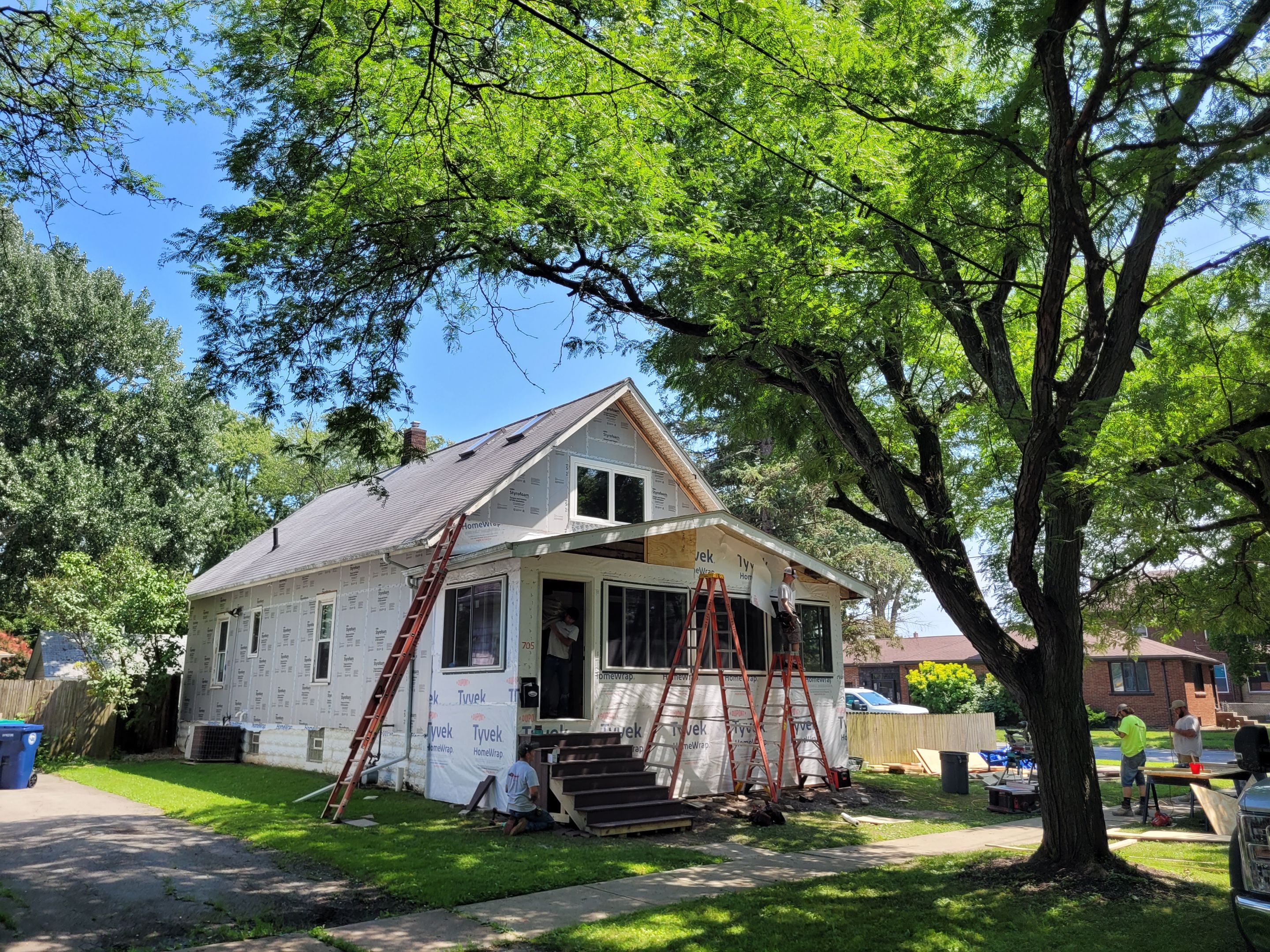Exterior Siding and Window Replacement by Ivy Lea Construction