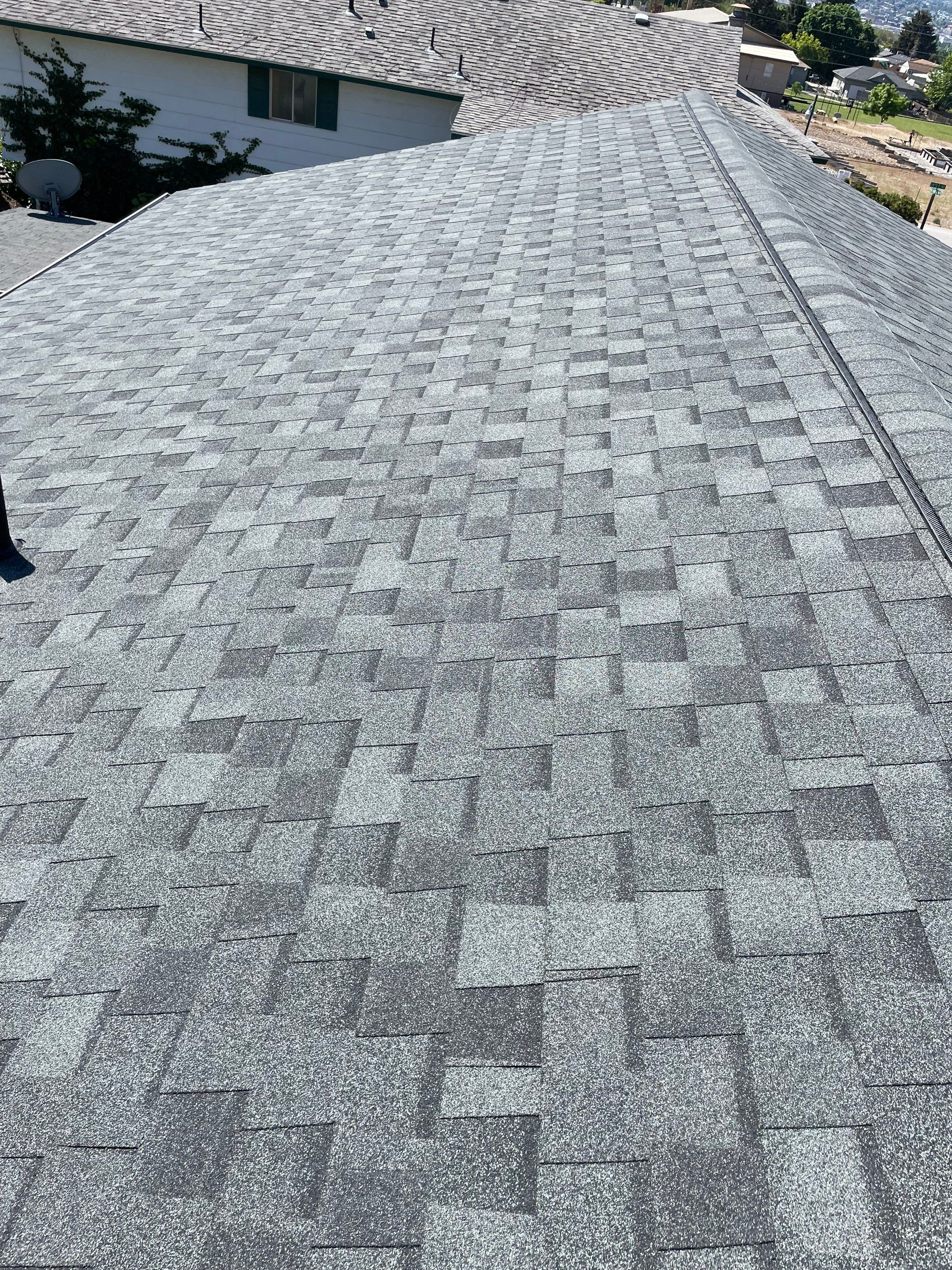 Residential Architectural Shingle Roof Replacement in North Aurora Avenue East Wenatchee, Washington by Alpine Roofing