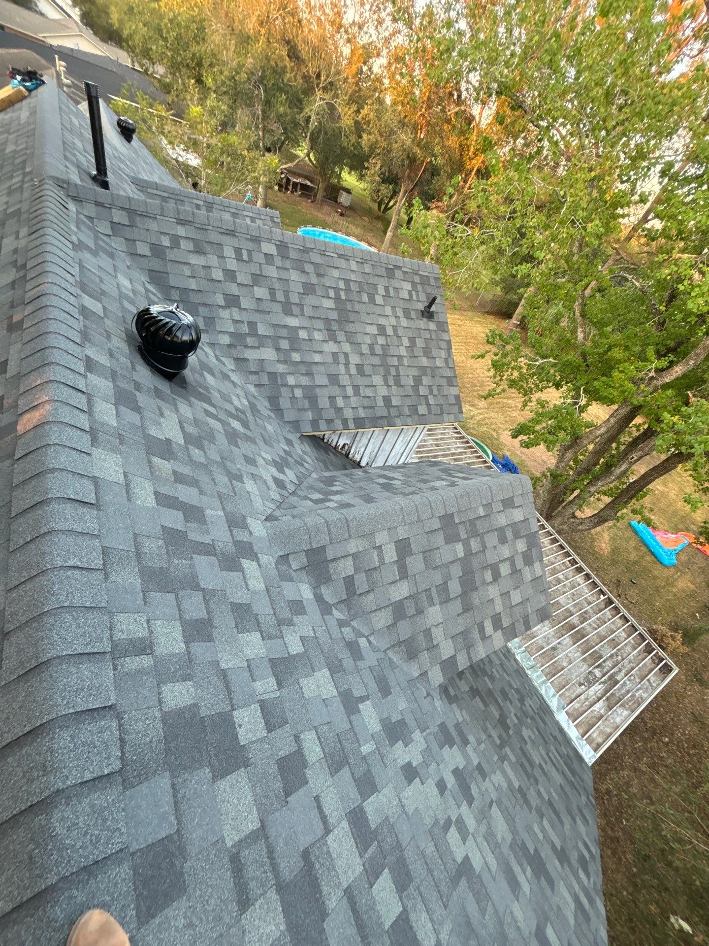 Residential Roofing Installation using Owen's Corning Duration (Lifetime) Shingles by Roof Repair Company