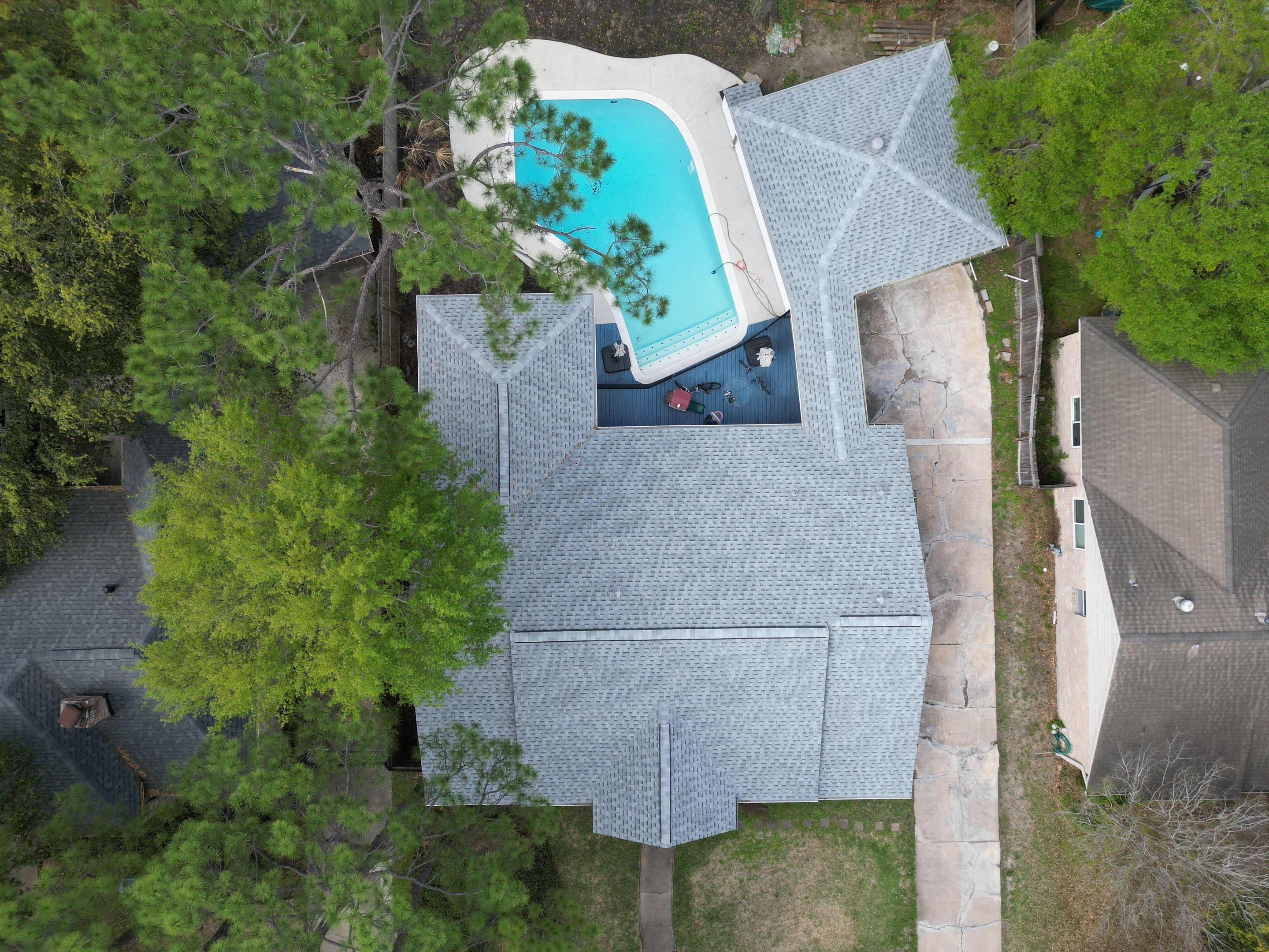 IKO Cambridge Dual Grey by HHH Roofing & Construction