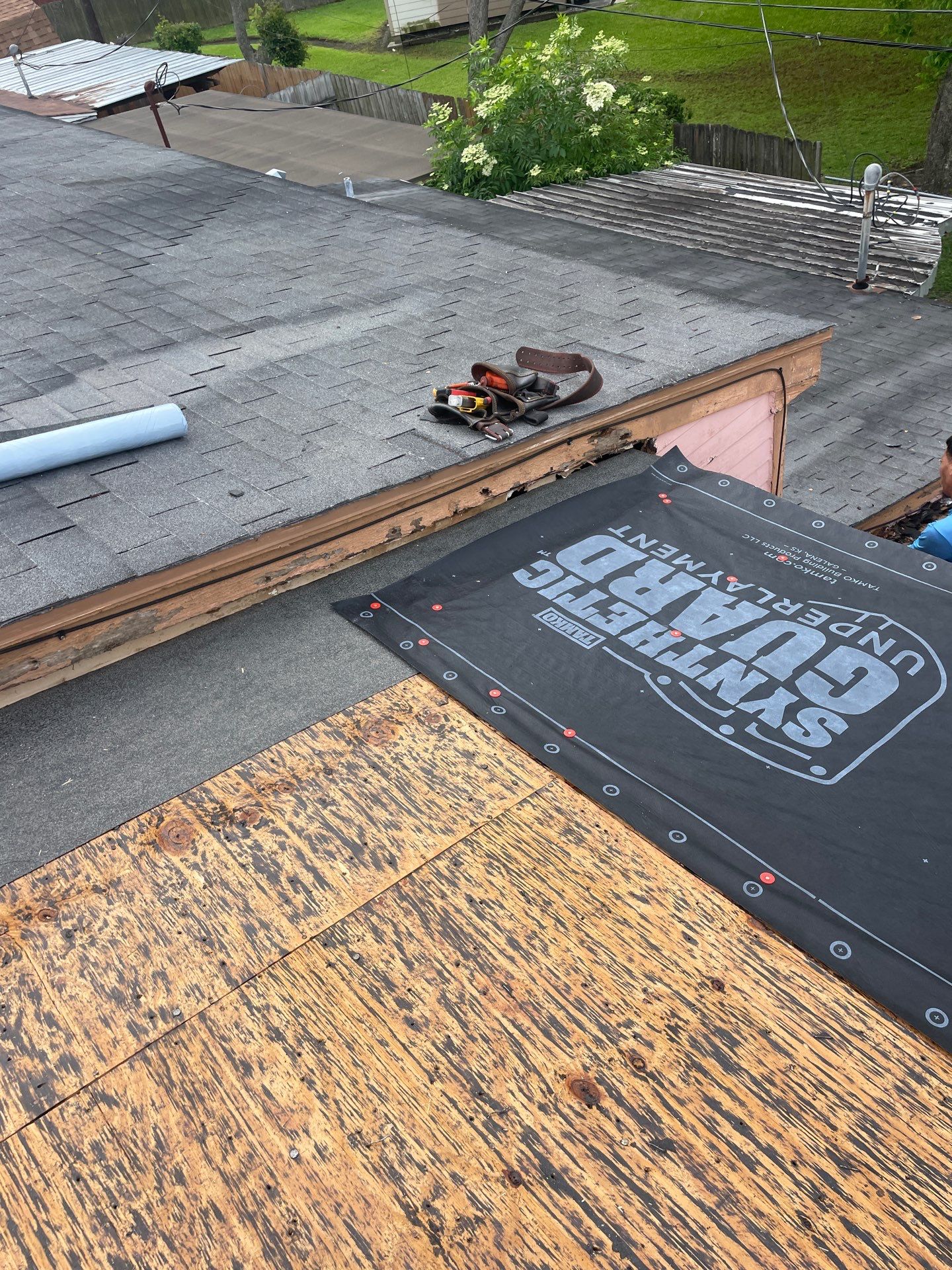 Roof Replacement Houston by Roof Repair Services LLC