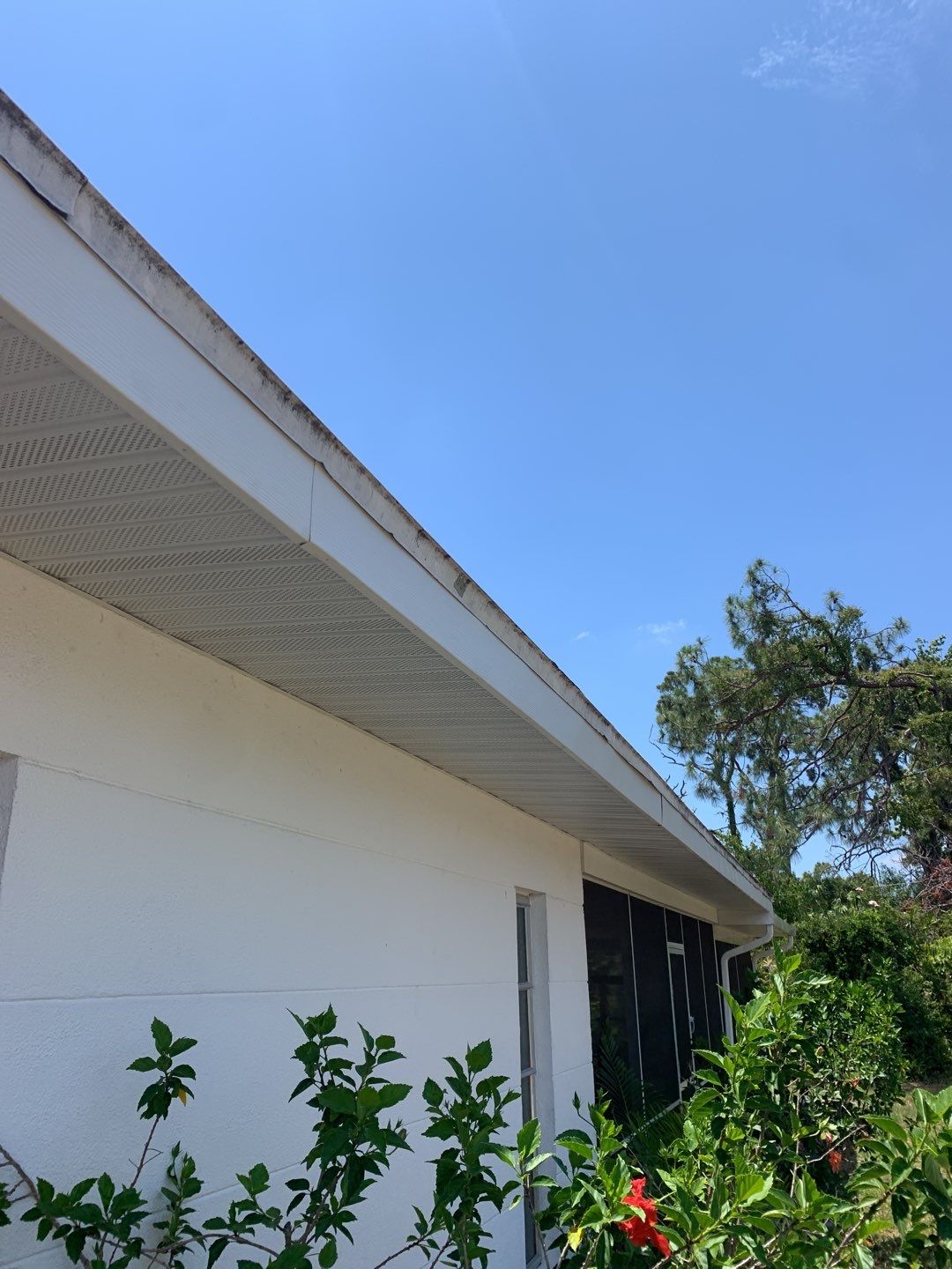 Soffit and Fascia Replacement in Englewood FL by Gutter Professors