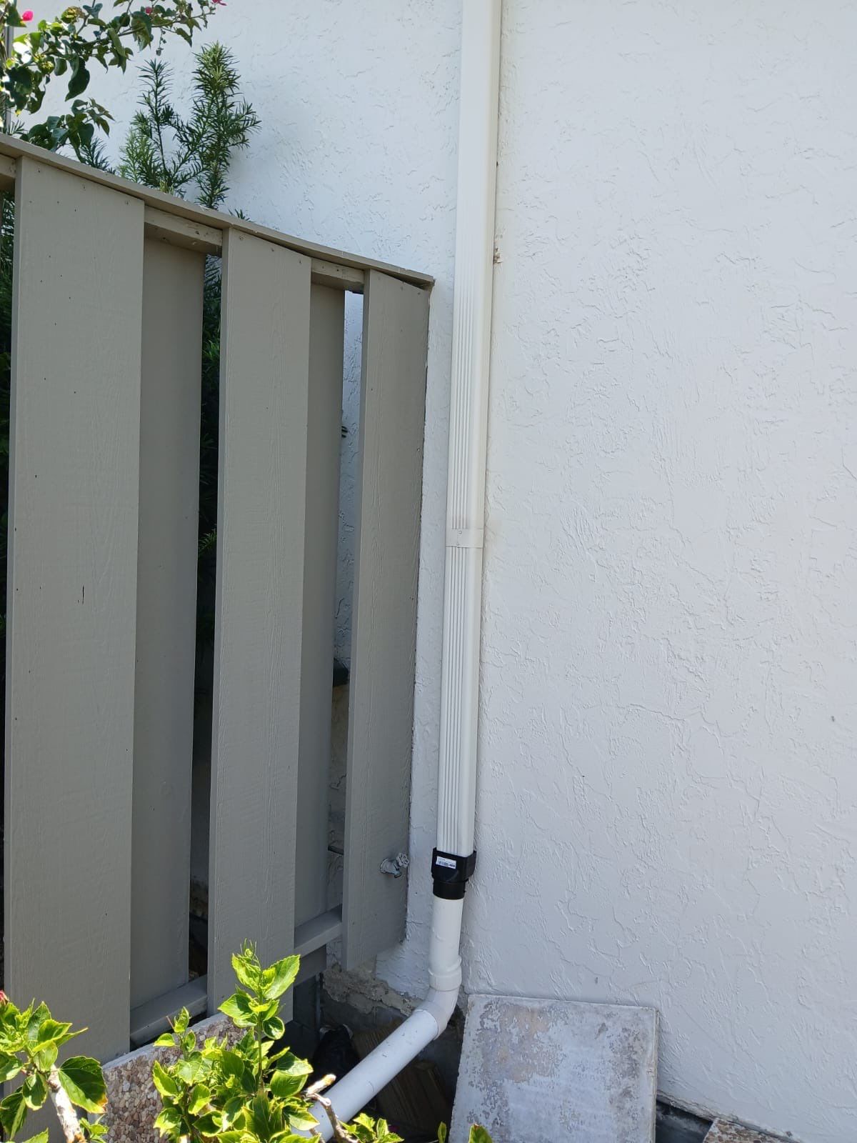 Commercial Gutter Systems for Businesses in Holmes Beach FL by Gutter Professors