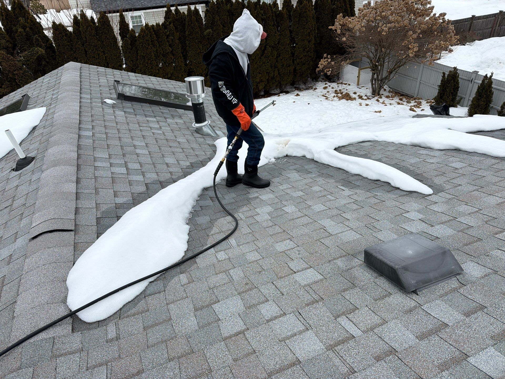 Beverly Home Ice Dam Removal Services by Boston Board Up