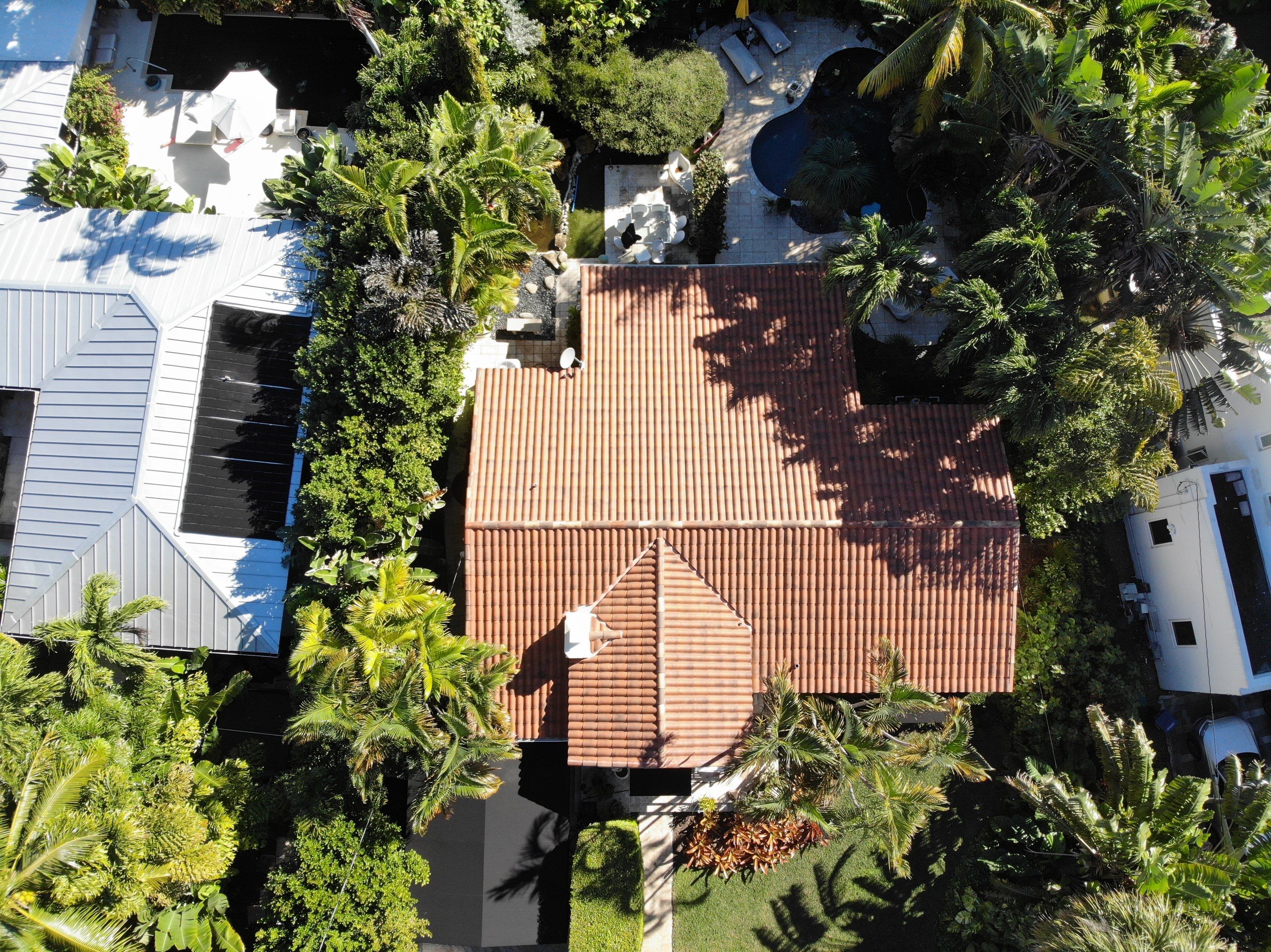Verea - Spanish S - Añeja Color by Istueta Roofing
