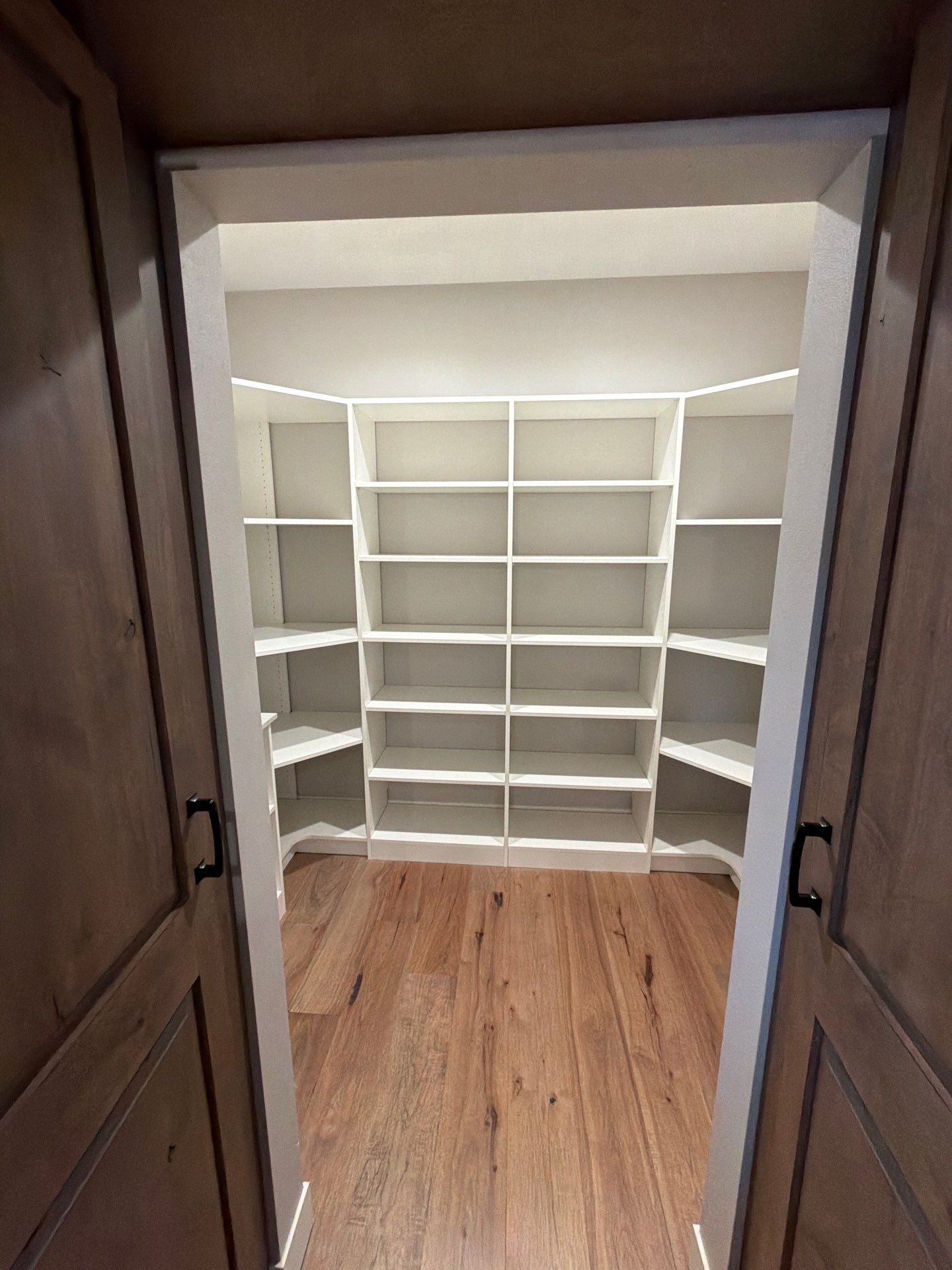 Sioux Falls Interior Finishing by Select Painting, Coatings & Garage Cabinets