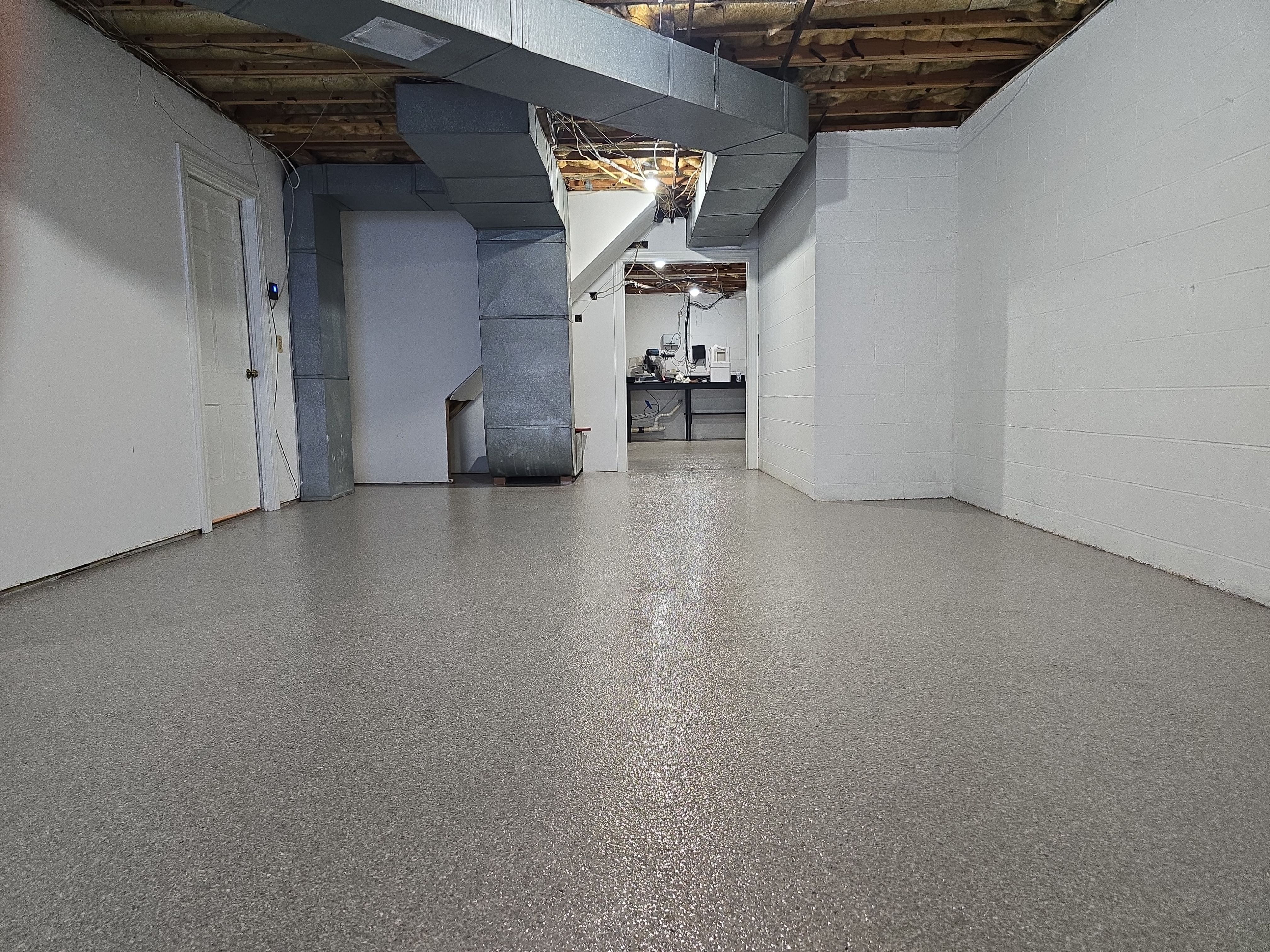 Garage using Pumice by Elite Floor Solutions