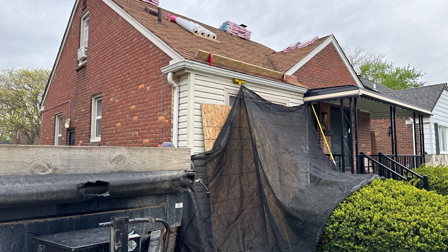 Roof Replacement using Owens Corning Onyx Black by 180 Contractors