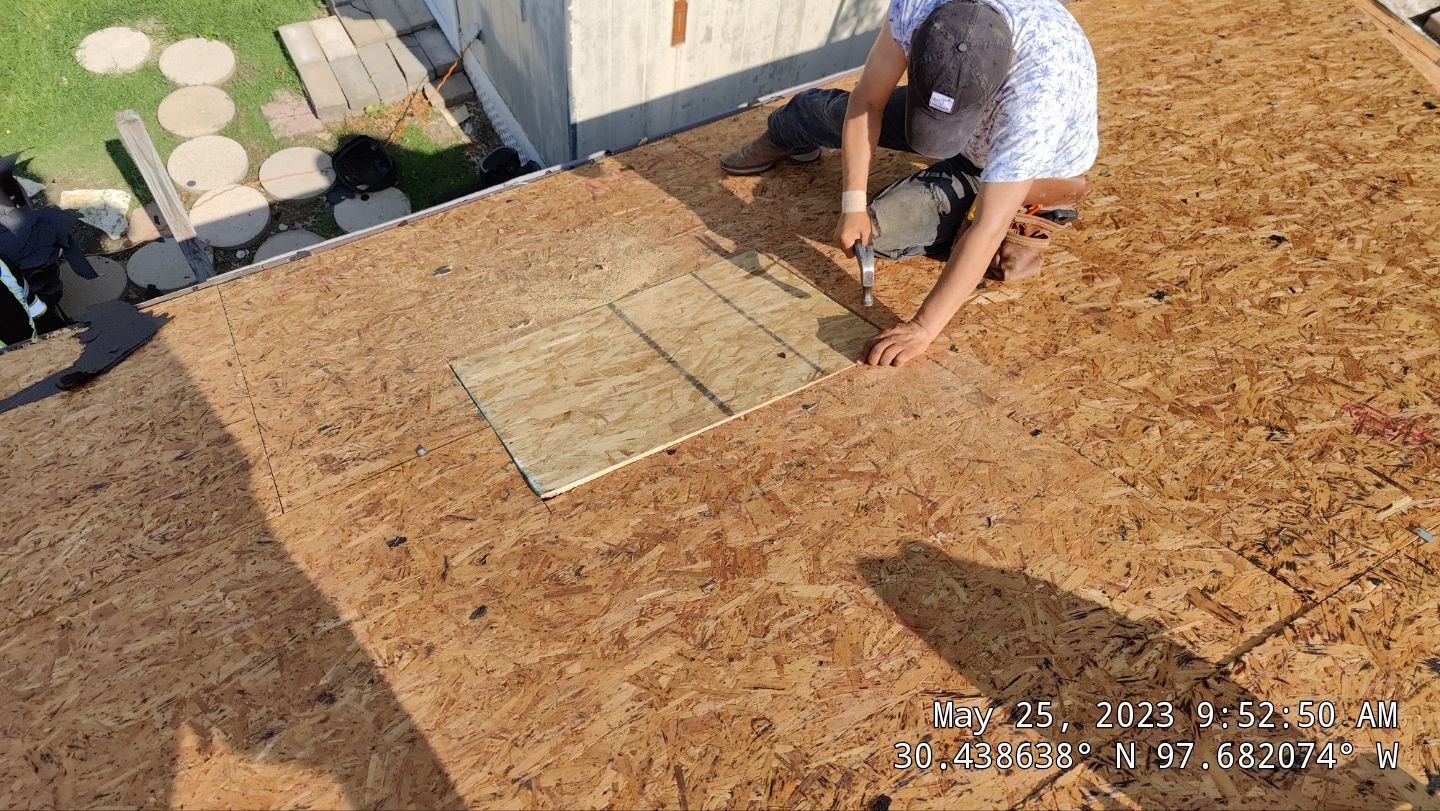 Residential Roofing Installation using Owens Corning Oakridge Onyx Black by DeZign Roofing & Exteriors