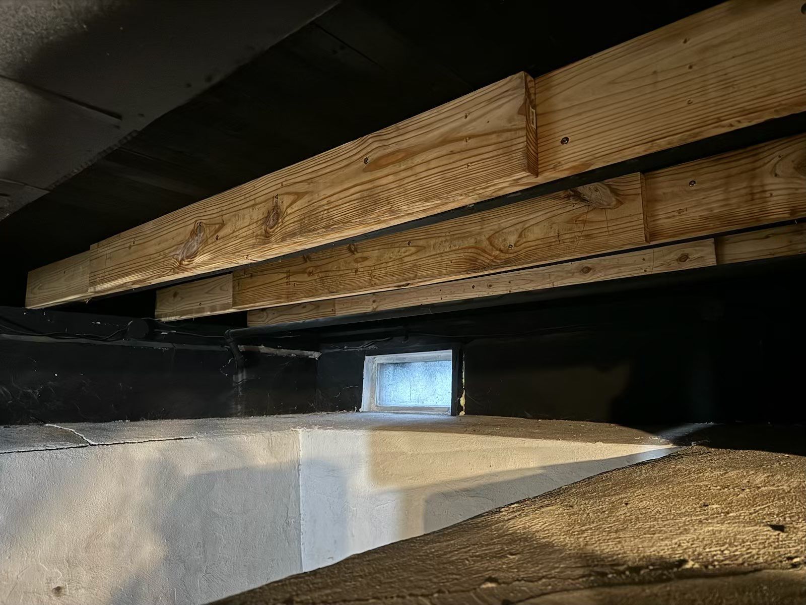 Basement Structural Carpentry by Toledo Basement Repair