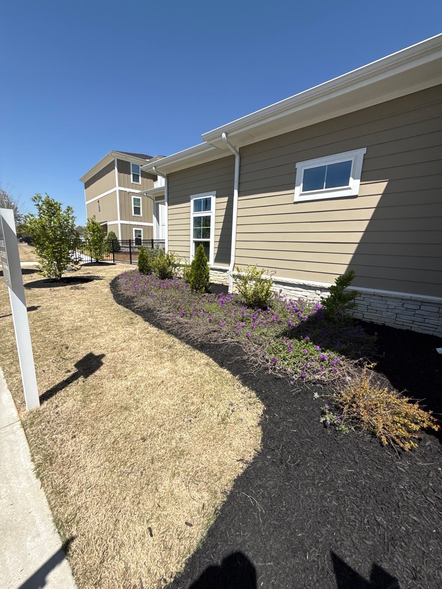 Commercial Property Maintenance by Elite Proscapes LLC