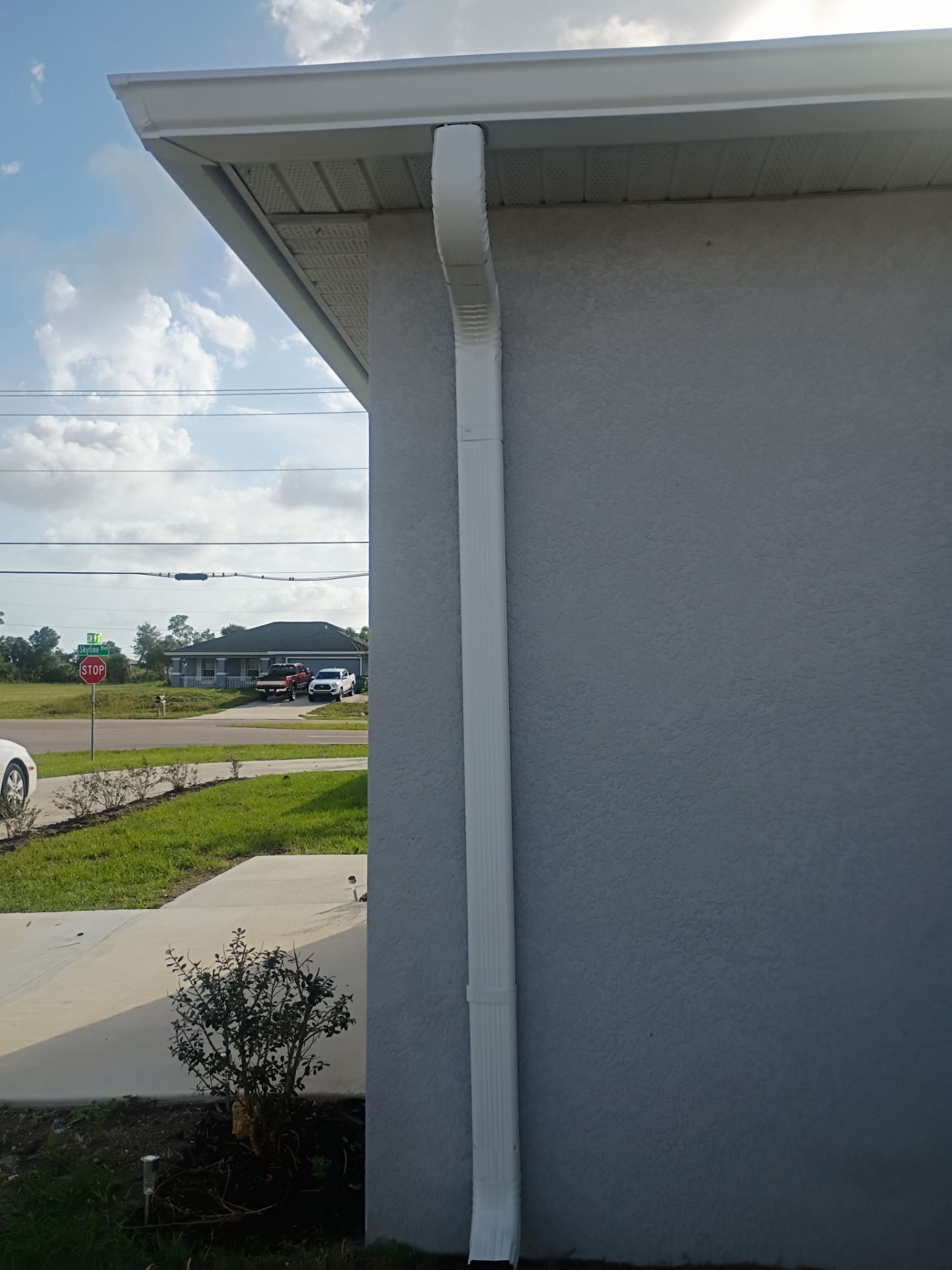 Seamless Aluminum Gutter Installation using K-Style Seamless Gutters in Cape Coral FL by Gutter Professors