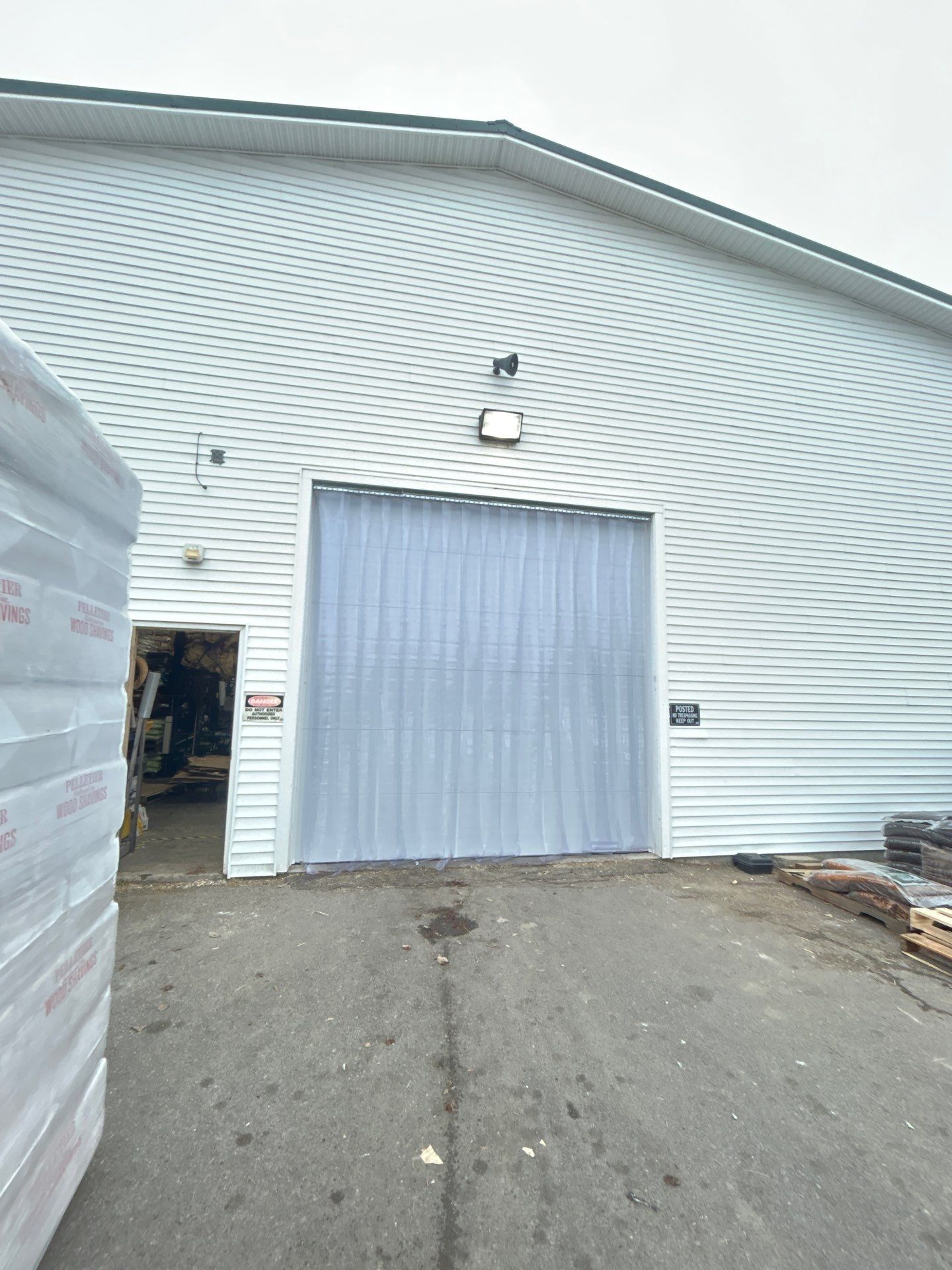 Door Installation using Raynor Energy Core Garage Door by Keene Door