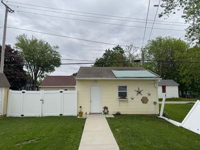 Turtle Shell gutter protection installation in Lena, IL 61048, photograph 6