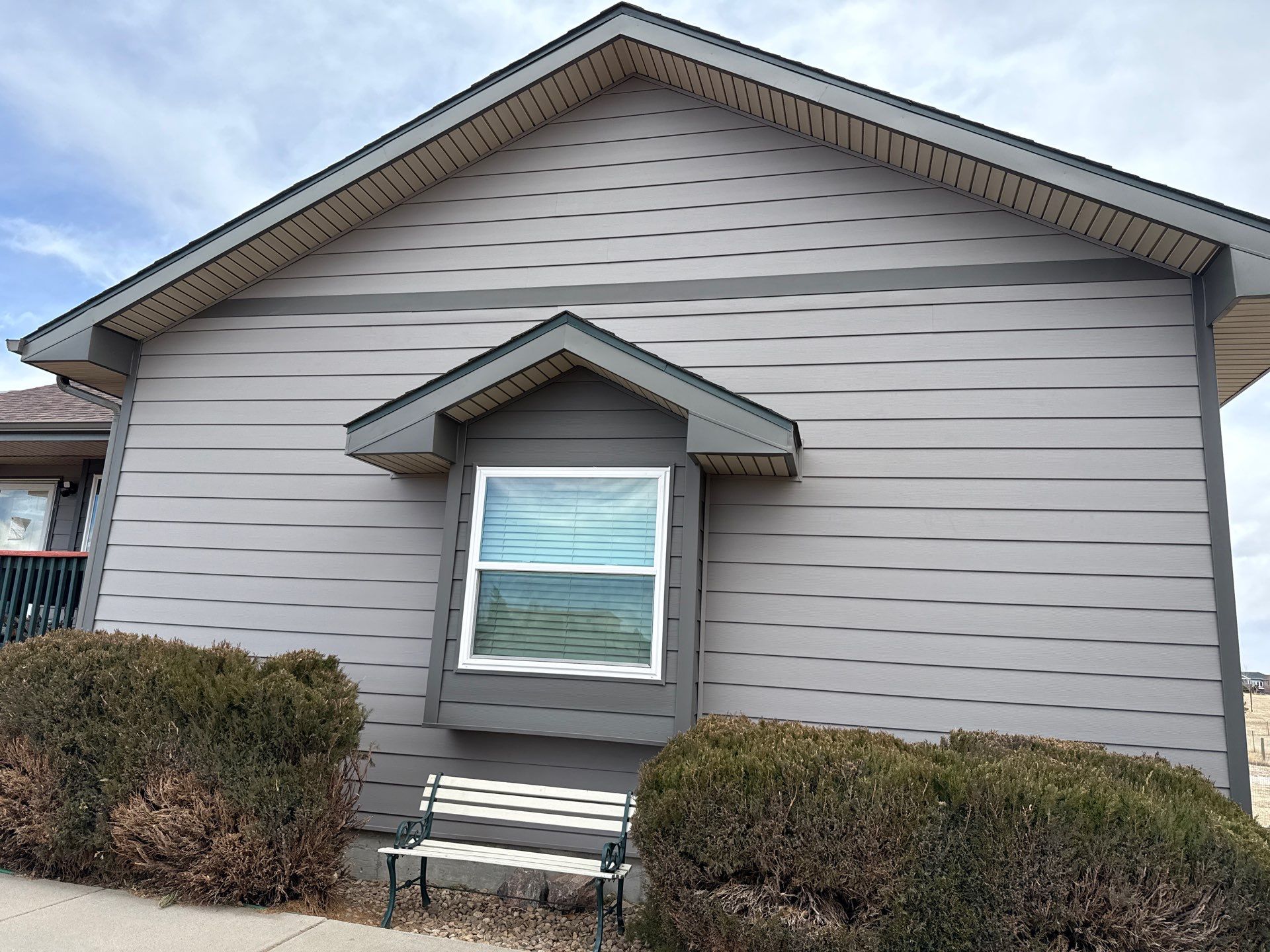 Align Siding and Anlin window in Elizabeth by 1st choice windows and siding