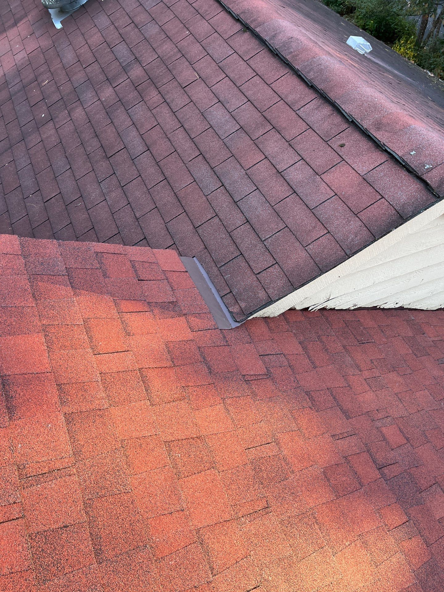 Reston: Residential Roof Replacement with CertainTeed Landmark Pro Designer Shingles in Max Def Red Oak by RM Banning, Inc.