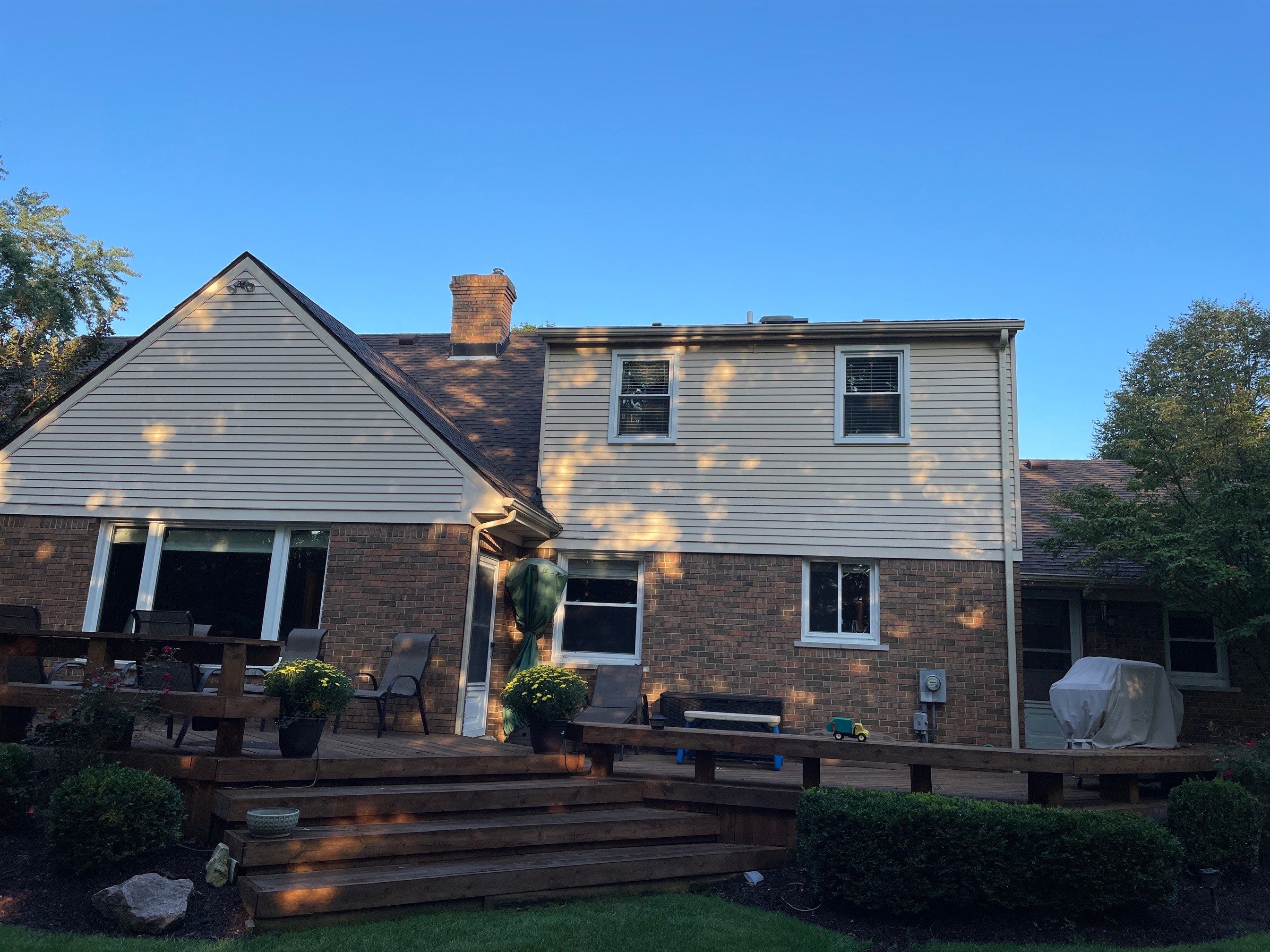 Siding Replacement using CertainTeed Restoration Classis D4 by 180 Contractors