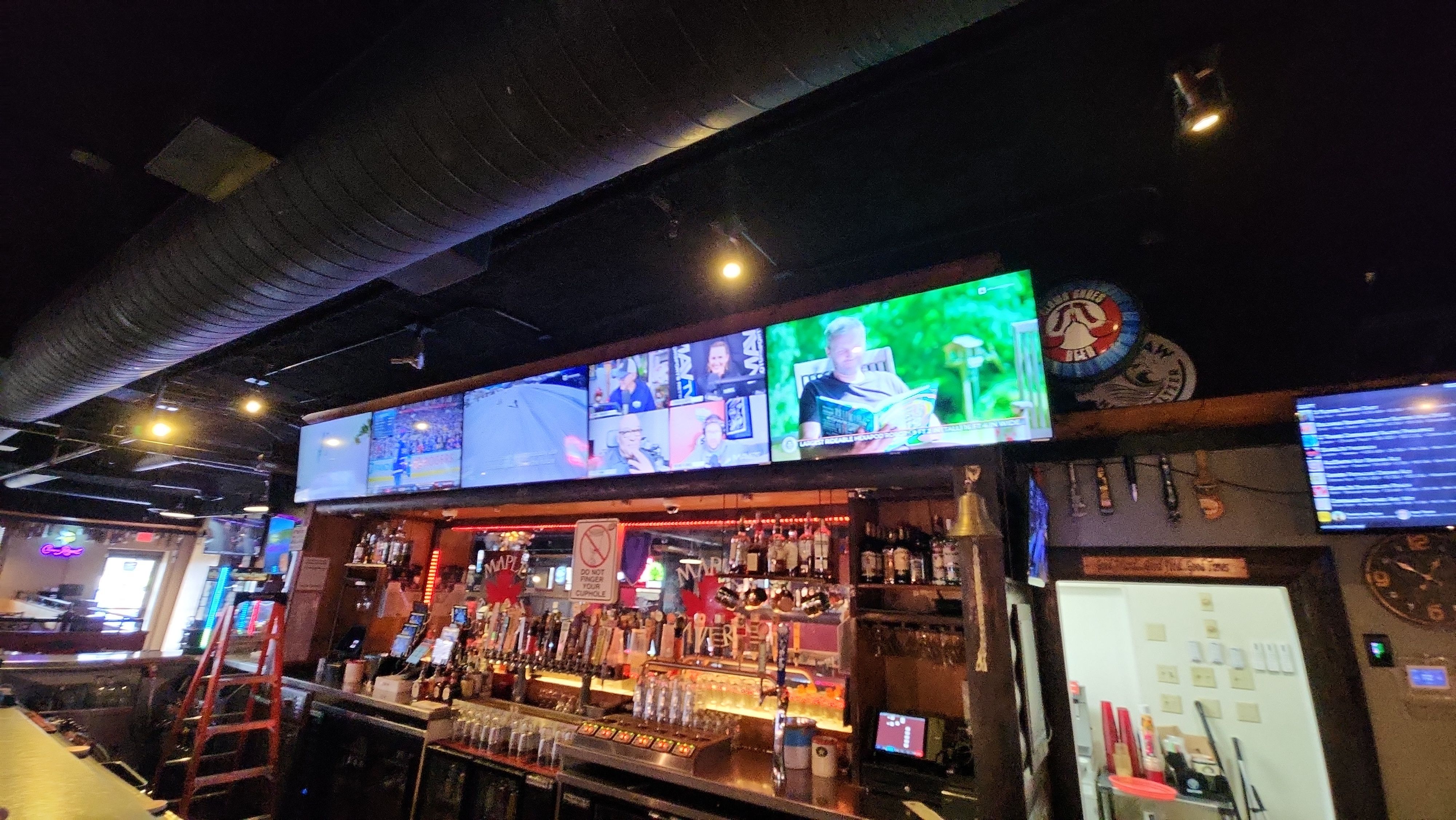 Bar TV upgrade by AVSi