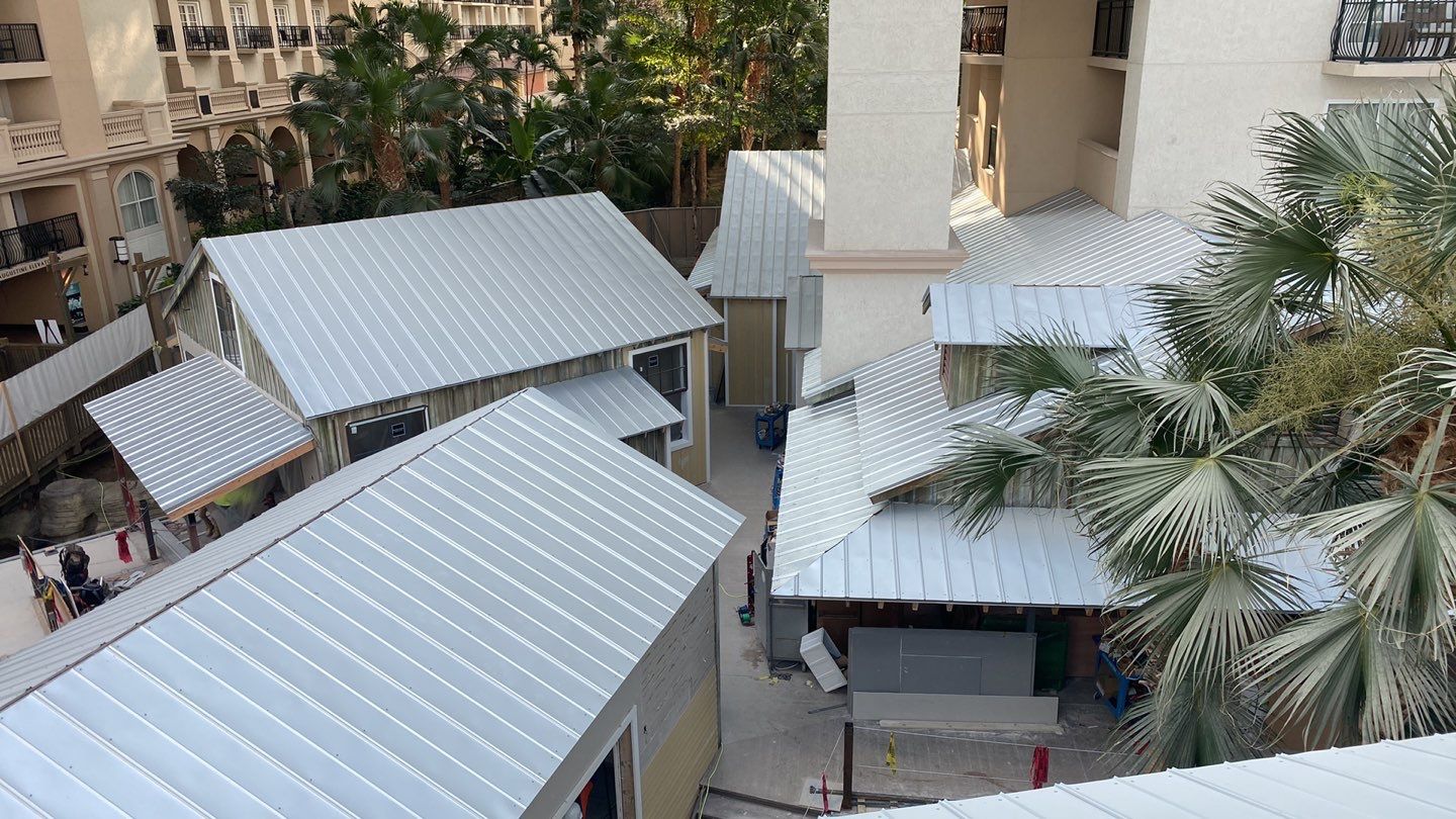 Gaylord Palms Old Hickory Restaurant by Fiddlers Roofing
