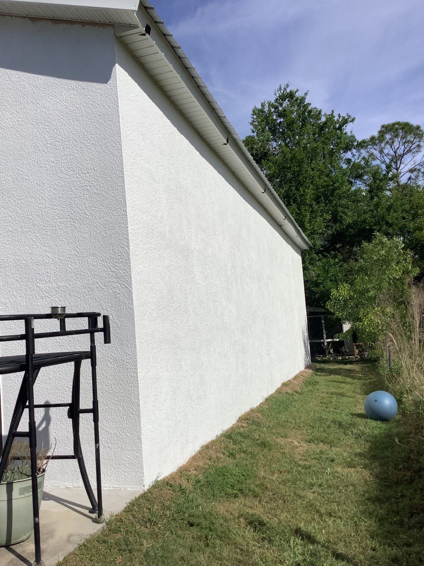 7-Inch Seamless Gutters in North Fort Myers FL by Gutter Professors