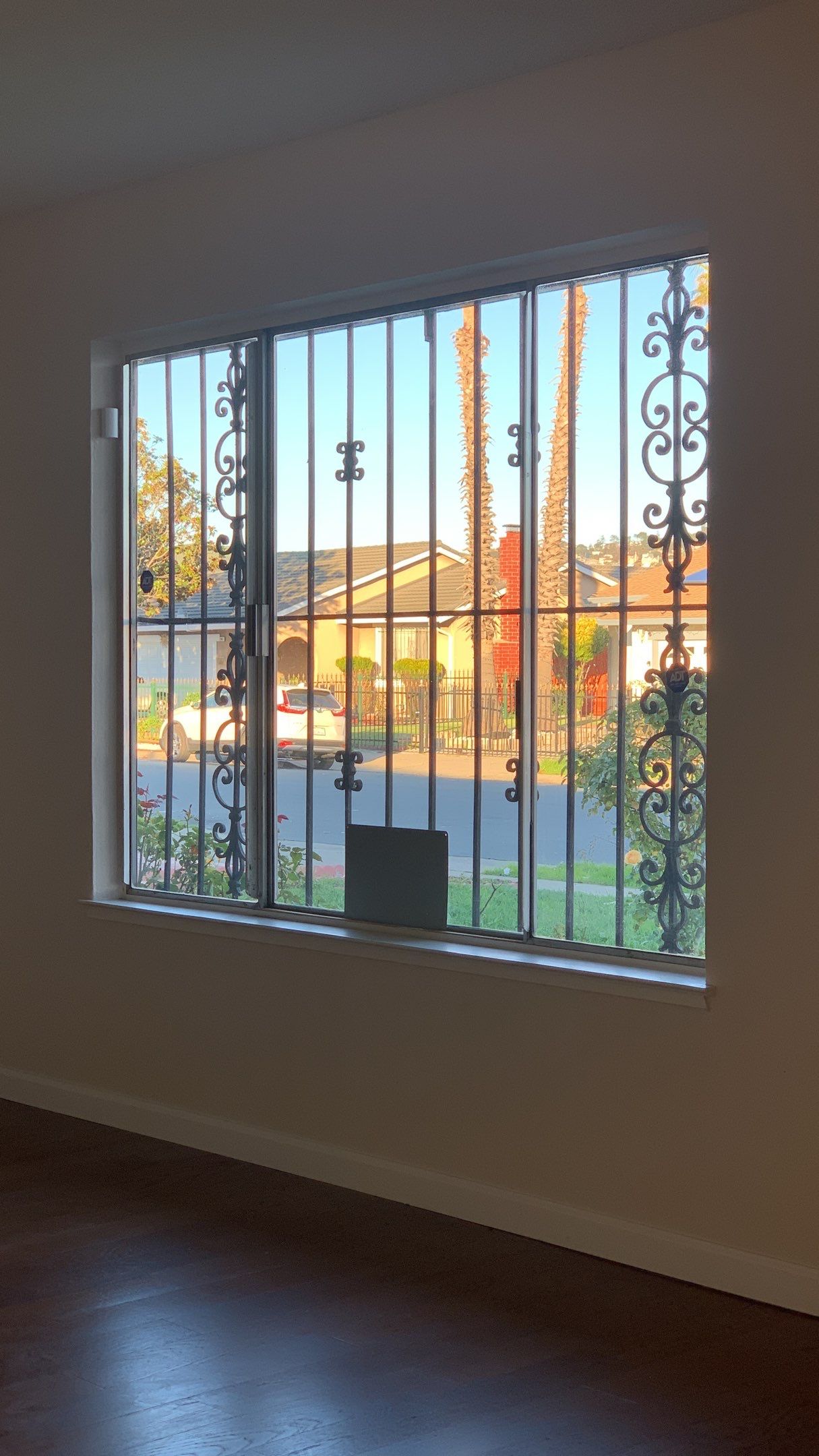 Dee Johnson’s Home Sale by SpotFree Window Cleaning