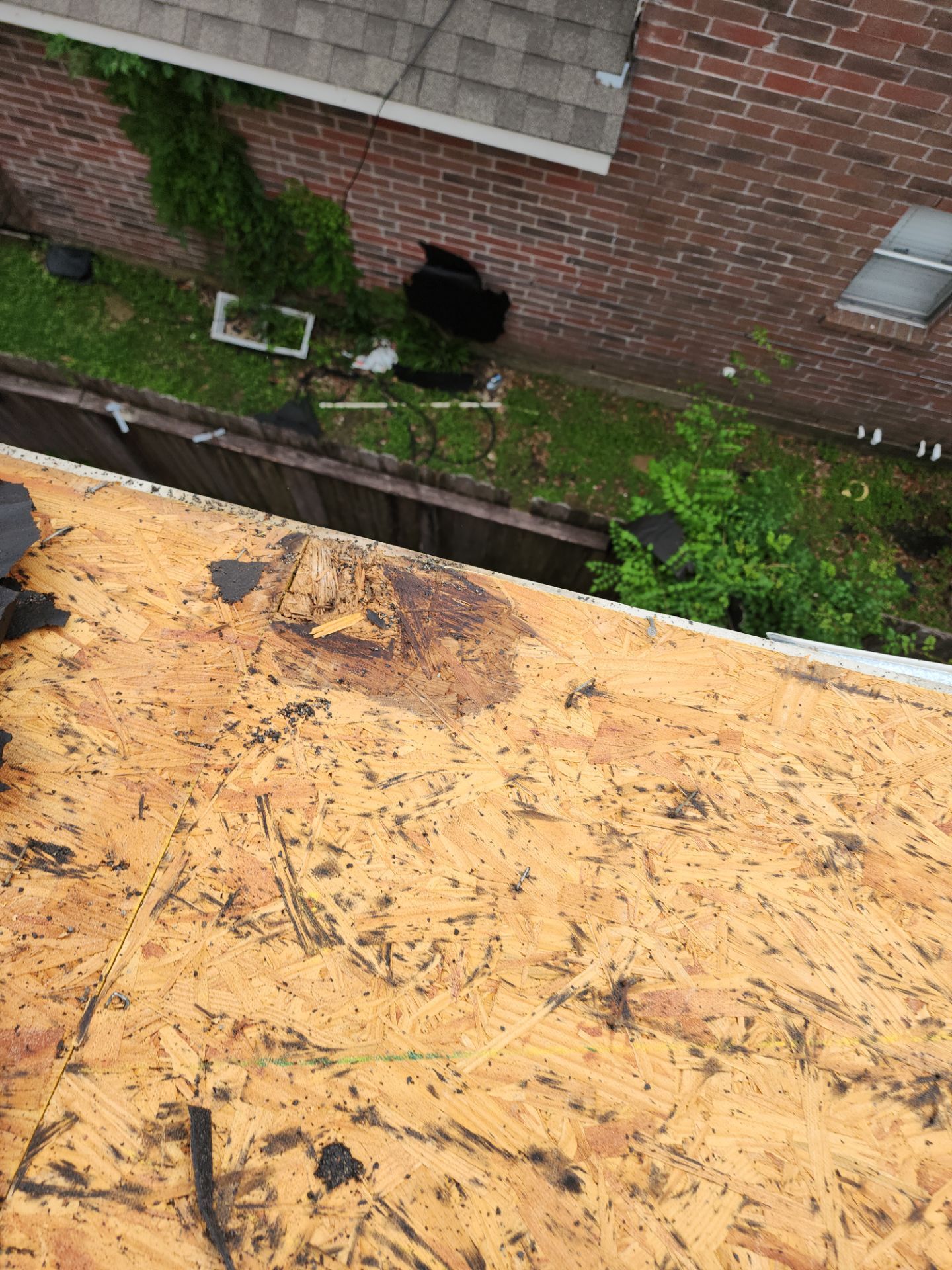 Residential Roofing Installation using Owen's Corning Duration (Lifetime) Shingles by Roof Repair Company