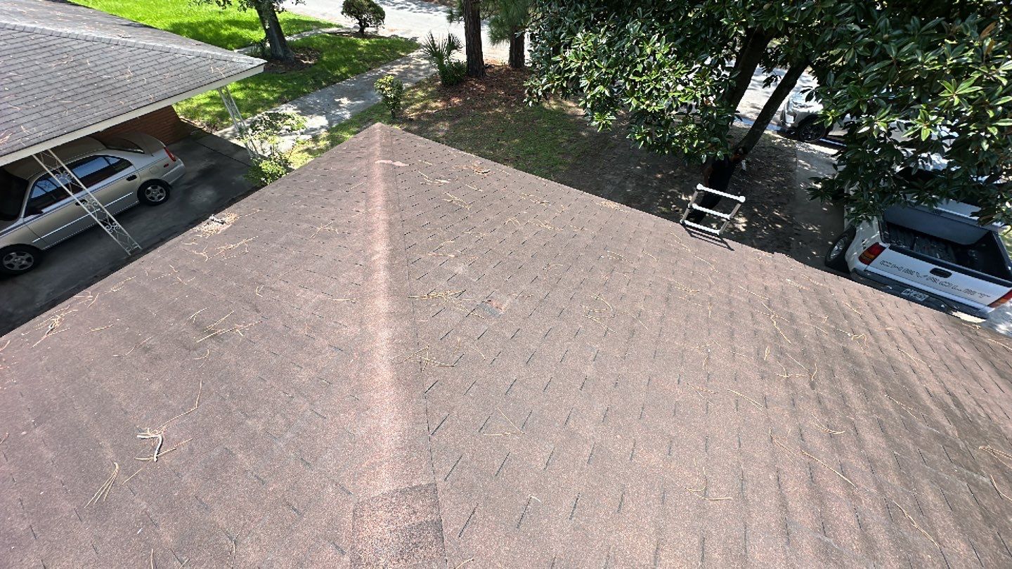 Residential Roofing Installation using Owens Corning Oakridge Estate Grey by Talya Roofing