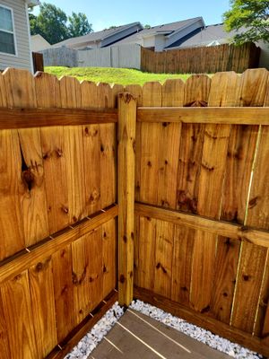 Fence using Wood Sealant