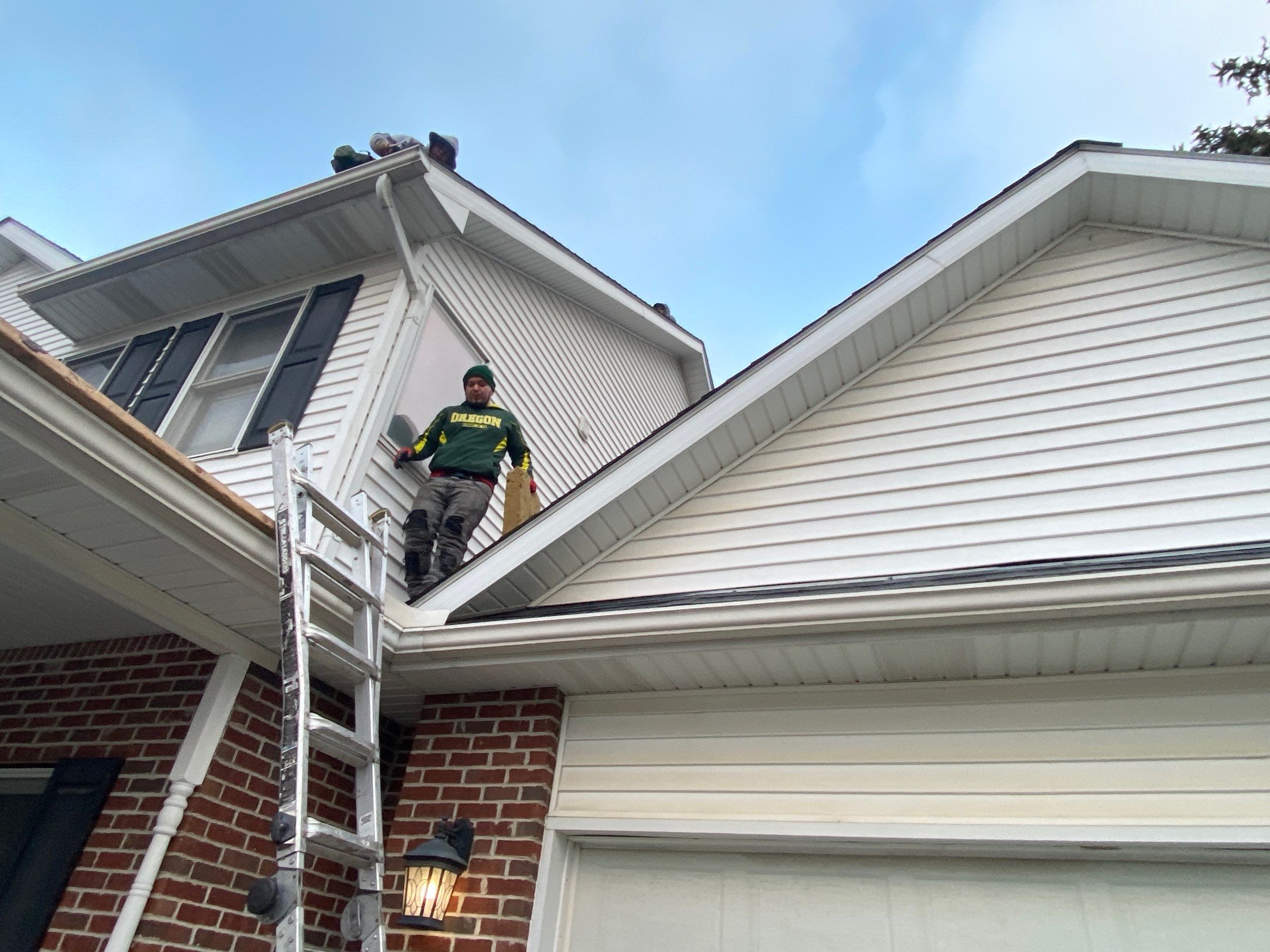 Roof Replacement using Owens Corning by 180 Contractors