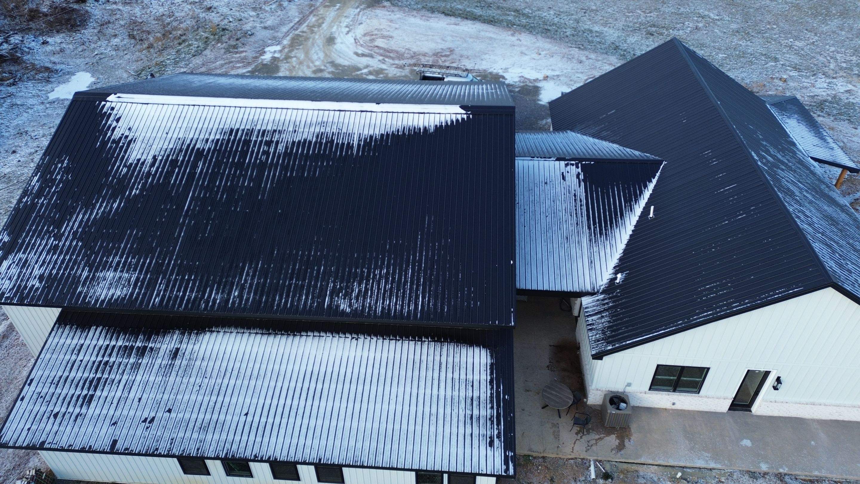 Vaughn Residence by Omnia Roofing