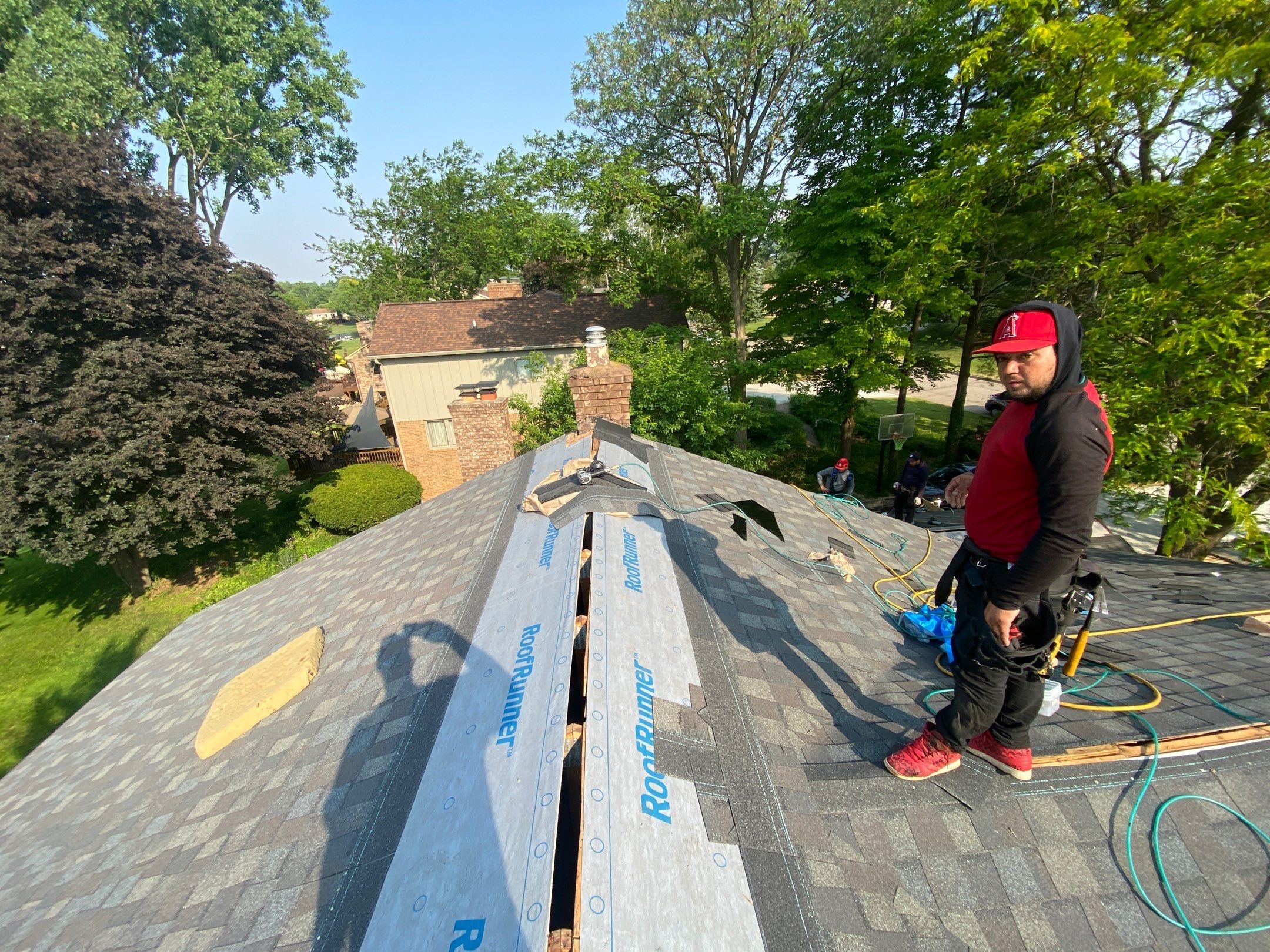 Roof Replacement using CertainTeed Landmark by 180 Contractors