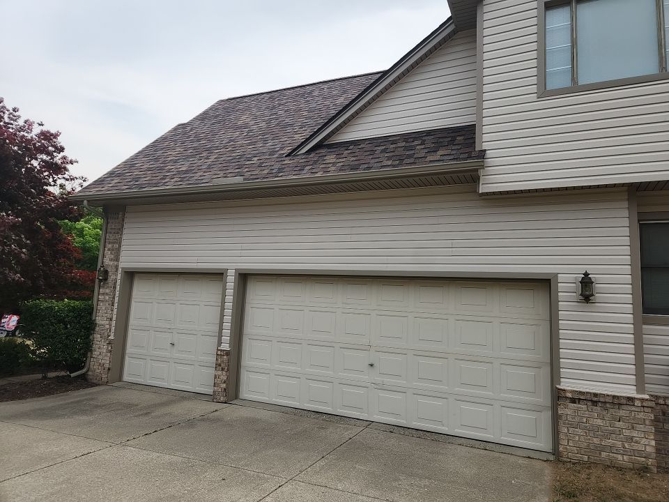 Siding Replacement using CertainTeed Restoration Classis D4 by 180 Contractors