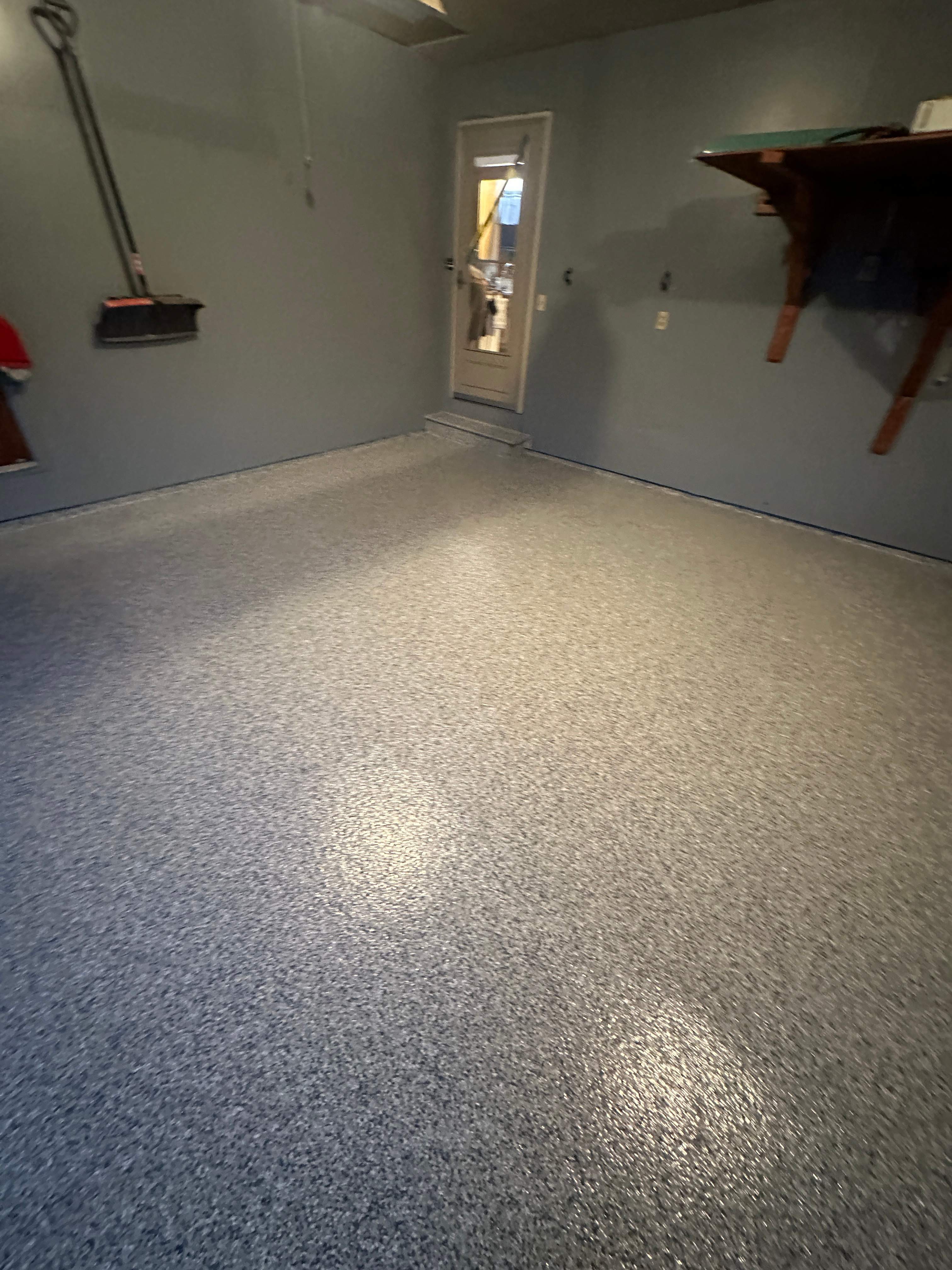 Gravel Garage Normal by Loud Bros