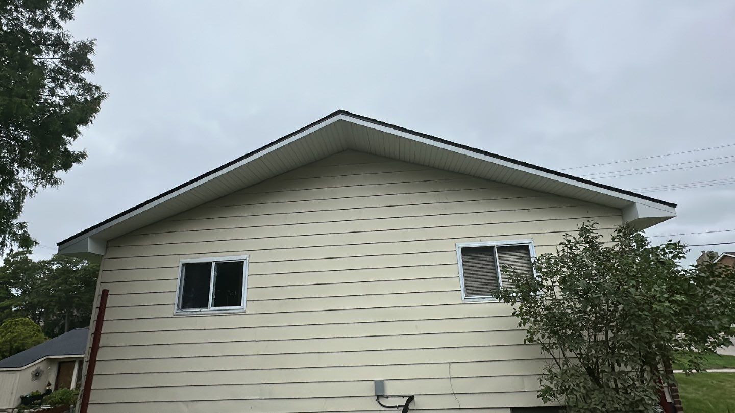 Roof Replacement using CertainTeed Landmark by 180 Contractors