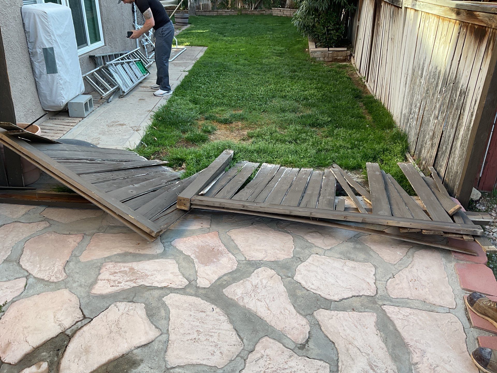 Fence Installation using Vinyl by Fence Guys Inc.