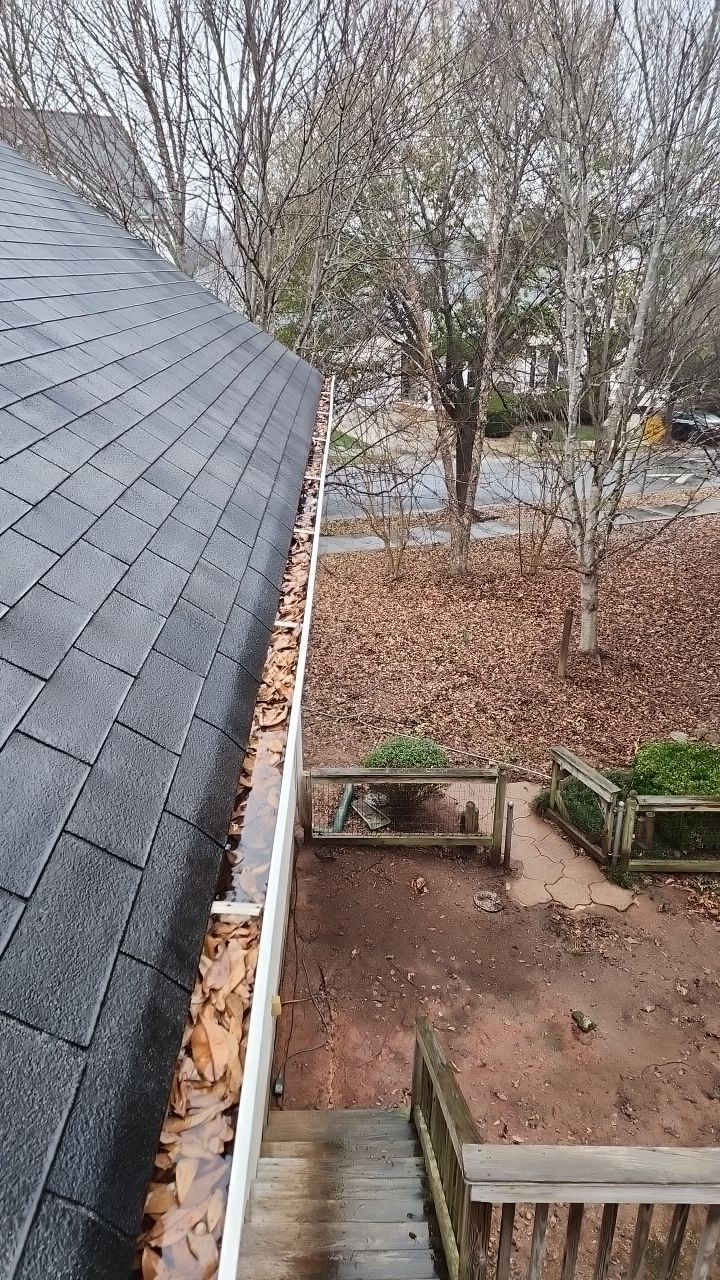 House Wash using cleaner by Power Wash Masters LLC