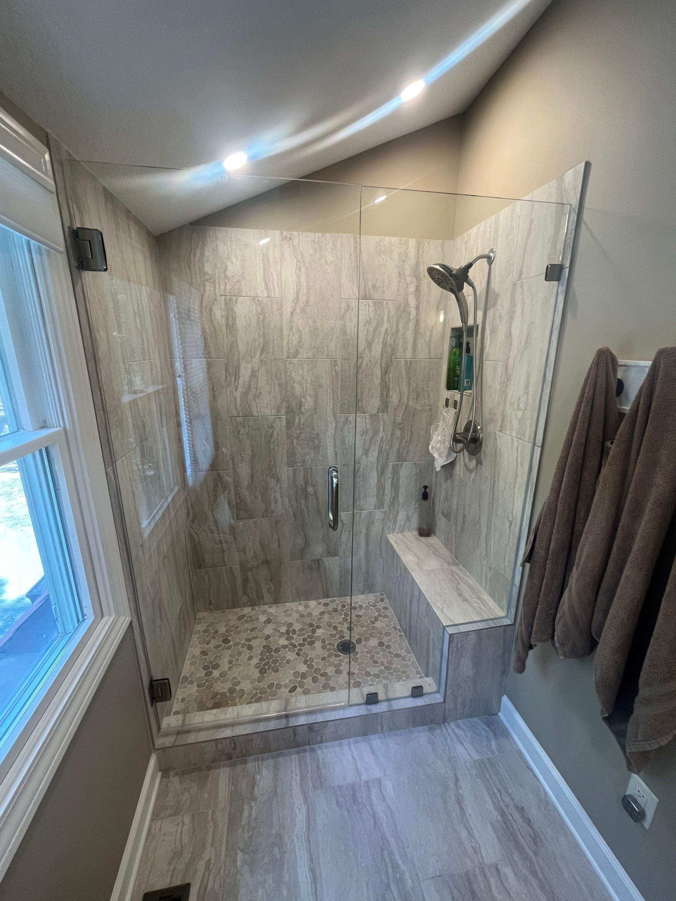 Shower Pictures by Custom Glass Service
