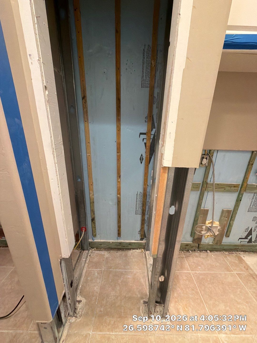 Fort Myers Water Damage Restoration and Professional Mold Remediation by Microscope