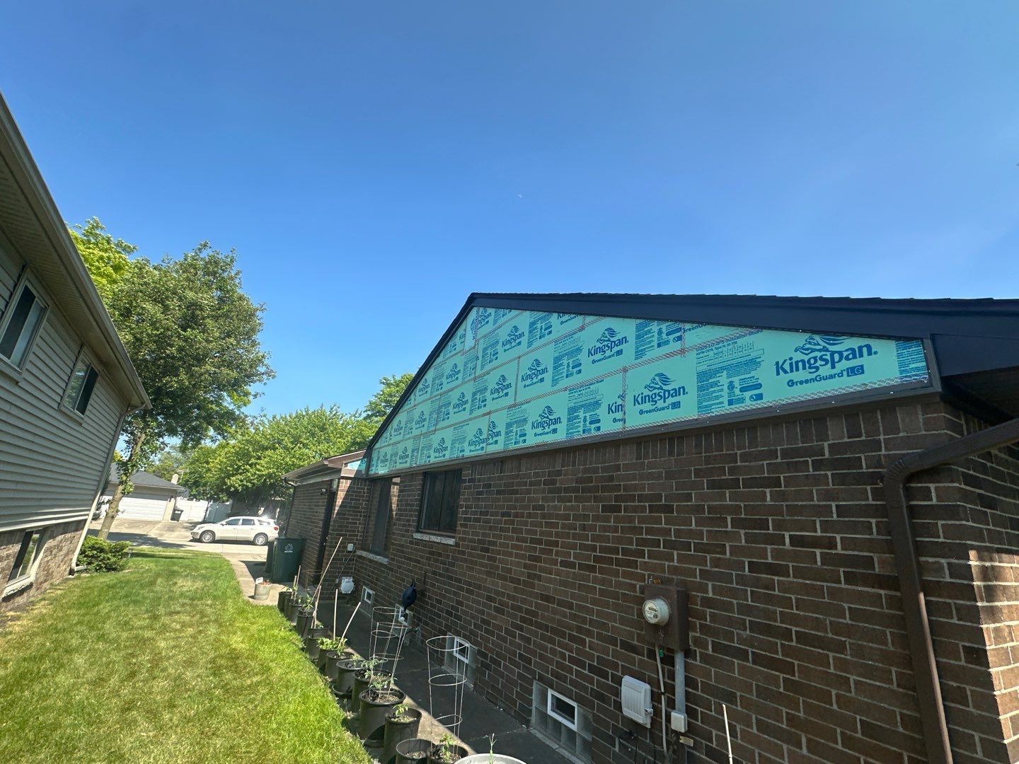 Siding Installation using Ascend 7" Composite Flagship Brown by 180 Contractors