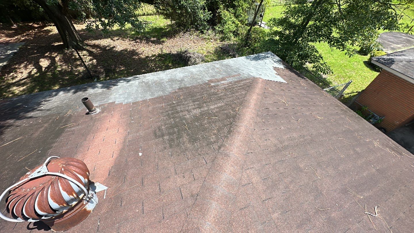 Residential Roofing Installation using Owens Corning Oakridge Estate Grey by Talya Roofing