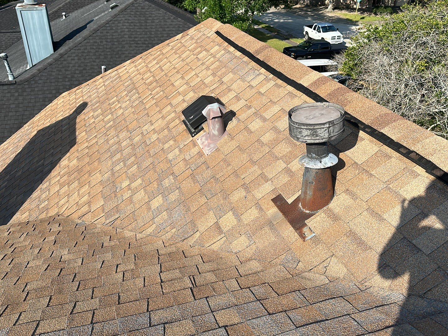 Residential Roofing Installation using Owen's Corning Duration (Lifetime) Shingles by Roof Repair Company