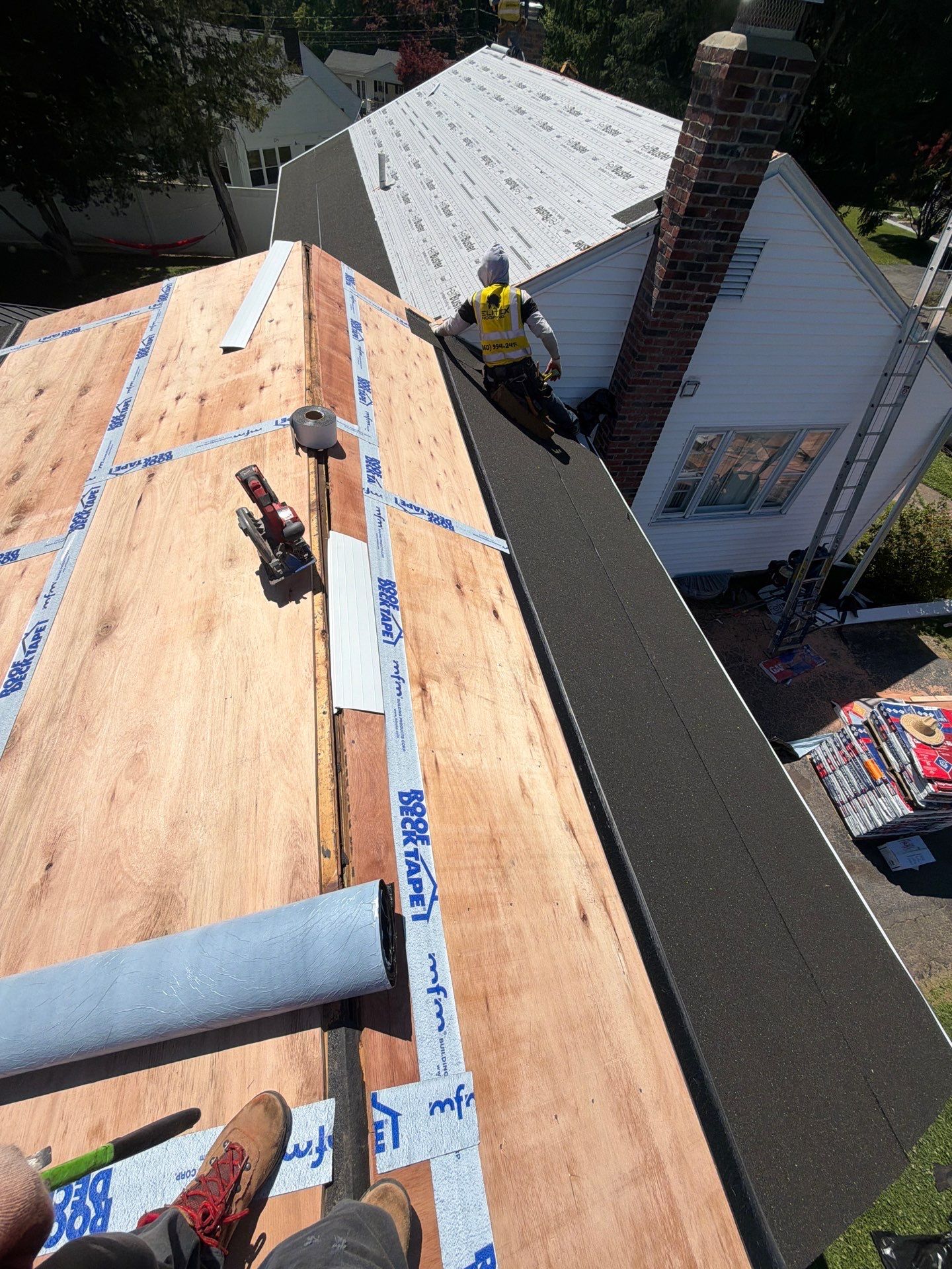 Project in Southington, CT by Elitex Roofing