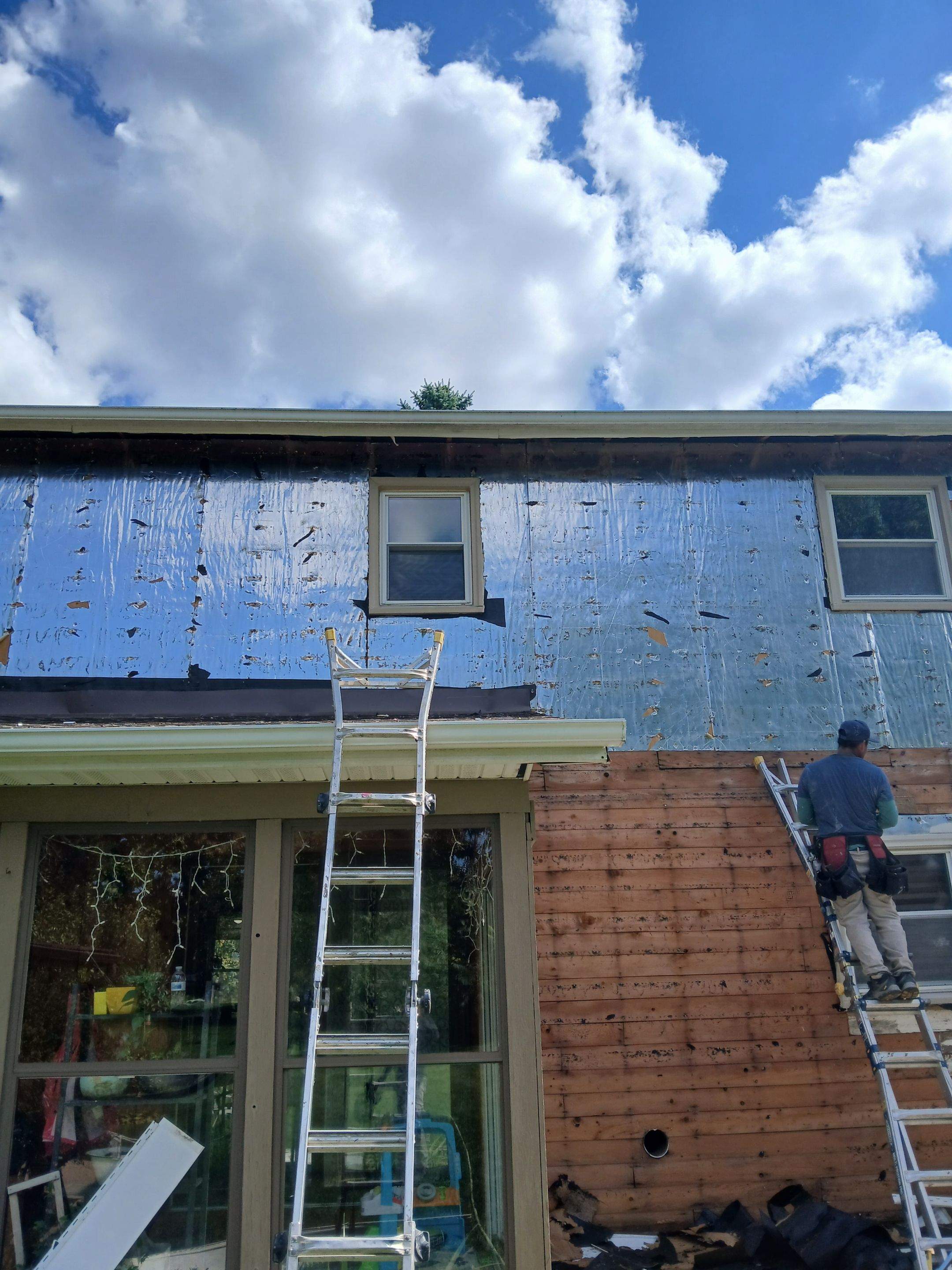 Hinze Siding by Gellings Roofing & Siding